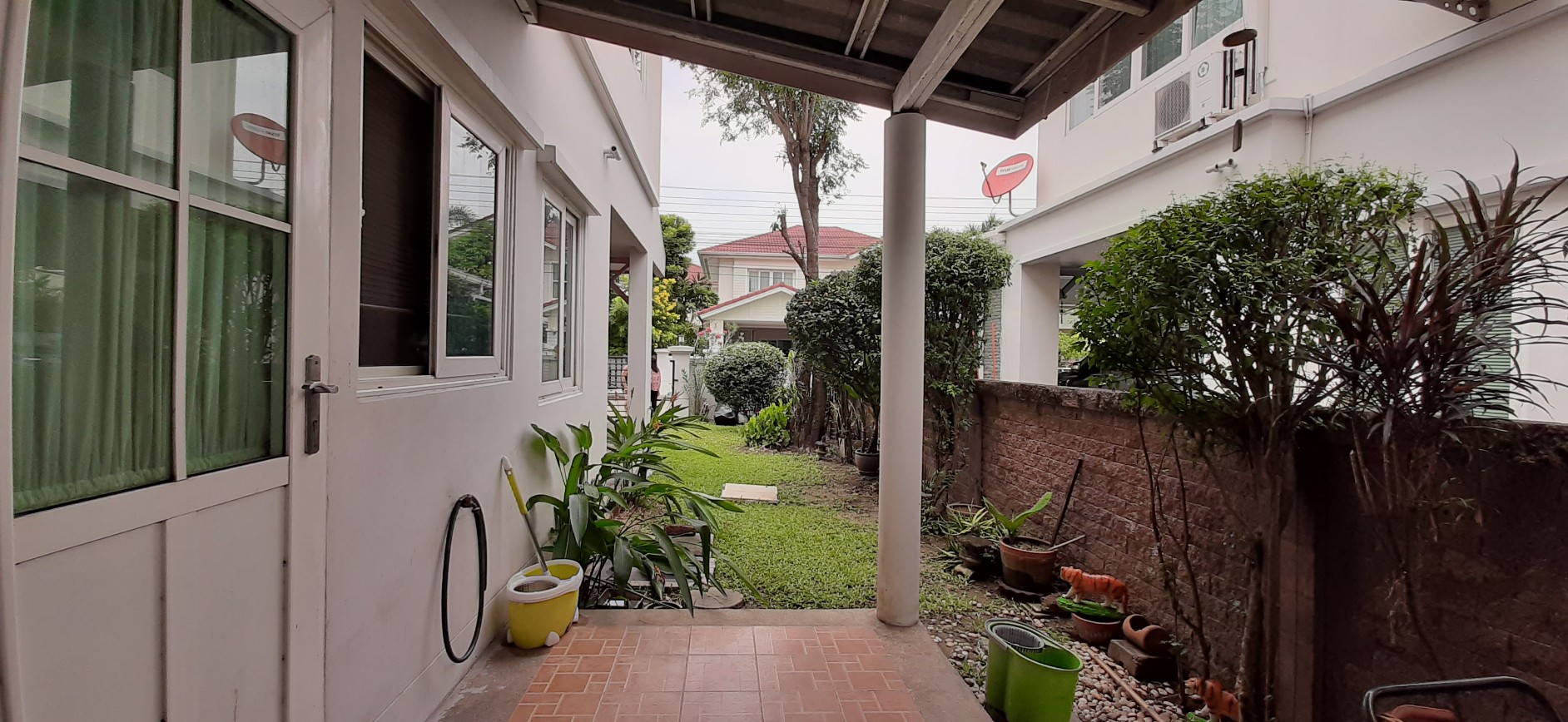 ขายและให้เช่าบ้านเดี่ยว 2 ชั้น ม.คาซ่าวิลล์ วัชรพล ตกแต่งต่อเติมพร้อมอยู่