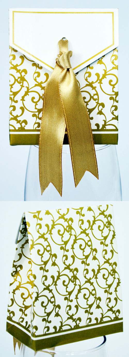 กล่องใส่ของชำร่วย เปิดบน ทรงสูง ลายเส้นสีทอง 6.8x8.3+3.5