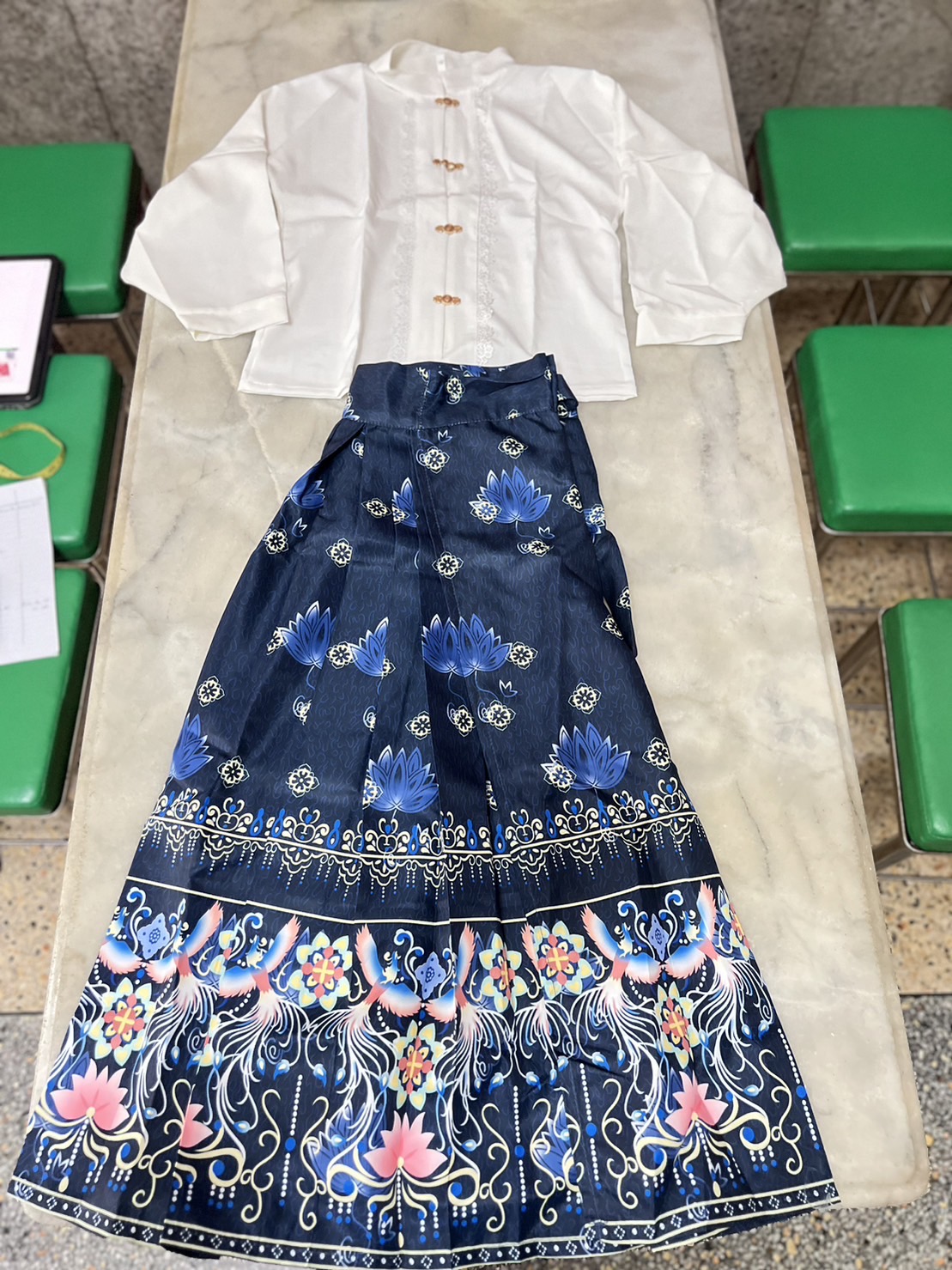 #หม่าเมี่ยนแขนยาว สีน้ำเงิน