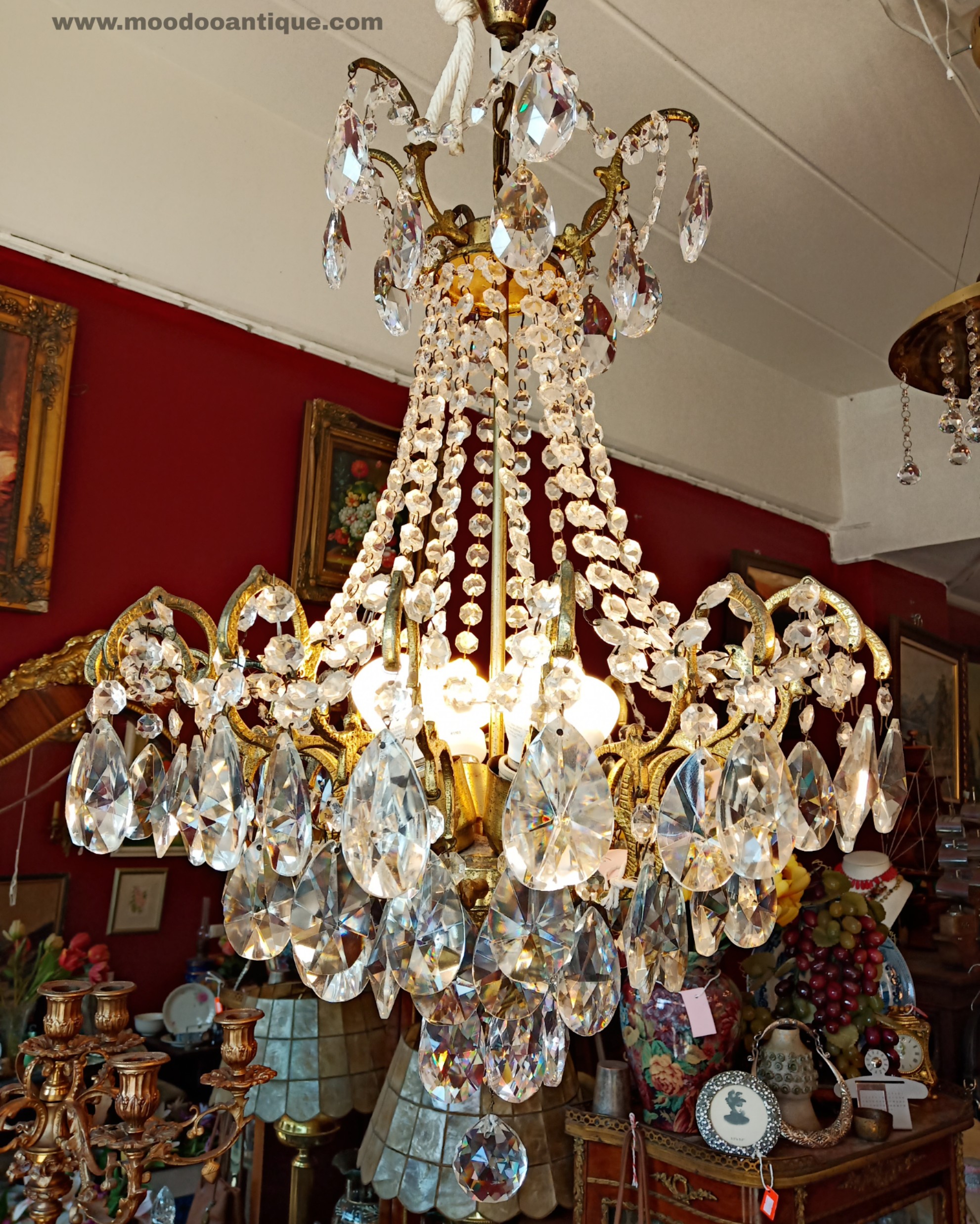 French Brass crystals chandelier 4 lights แชนเดอเรียง ฝรั่งเศส คริสตัลอิยิปต์ Asfour