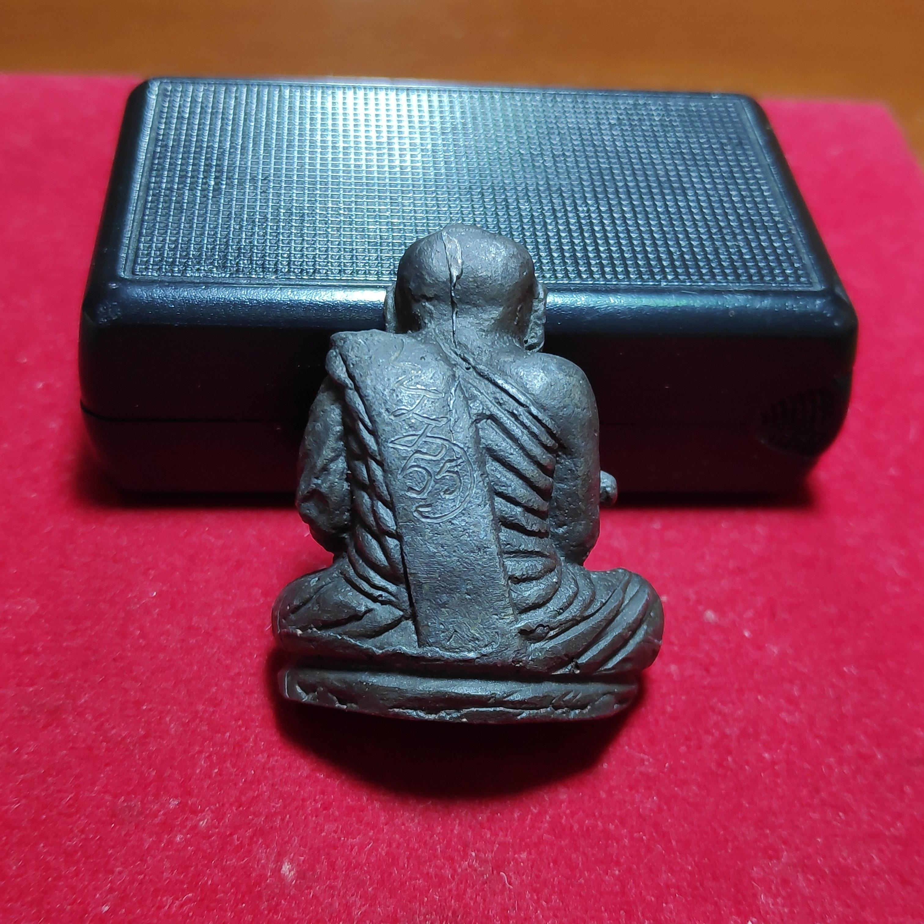 รูปหล่อโบราณหลวงพ่อครนวัดบางแซะเนื้อตะกั่วปี2498