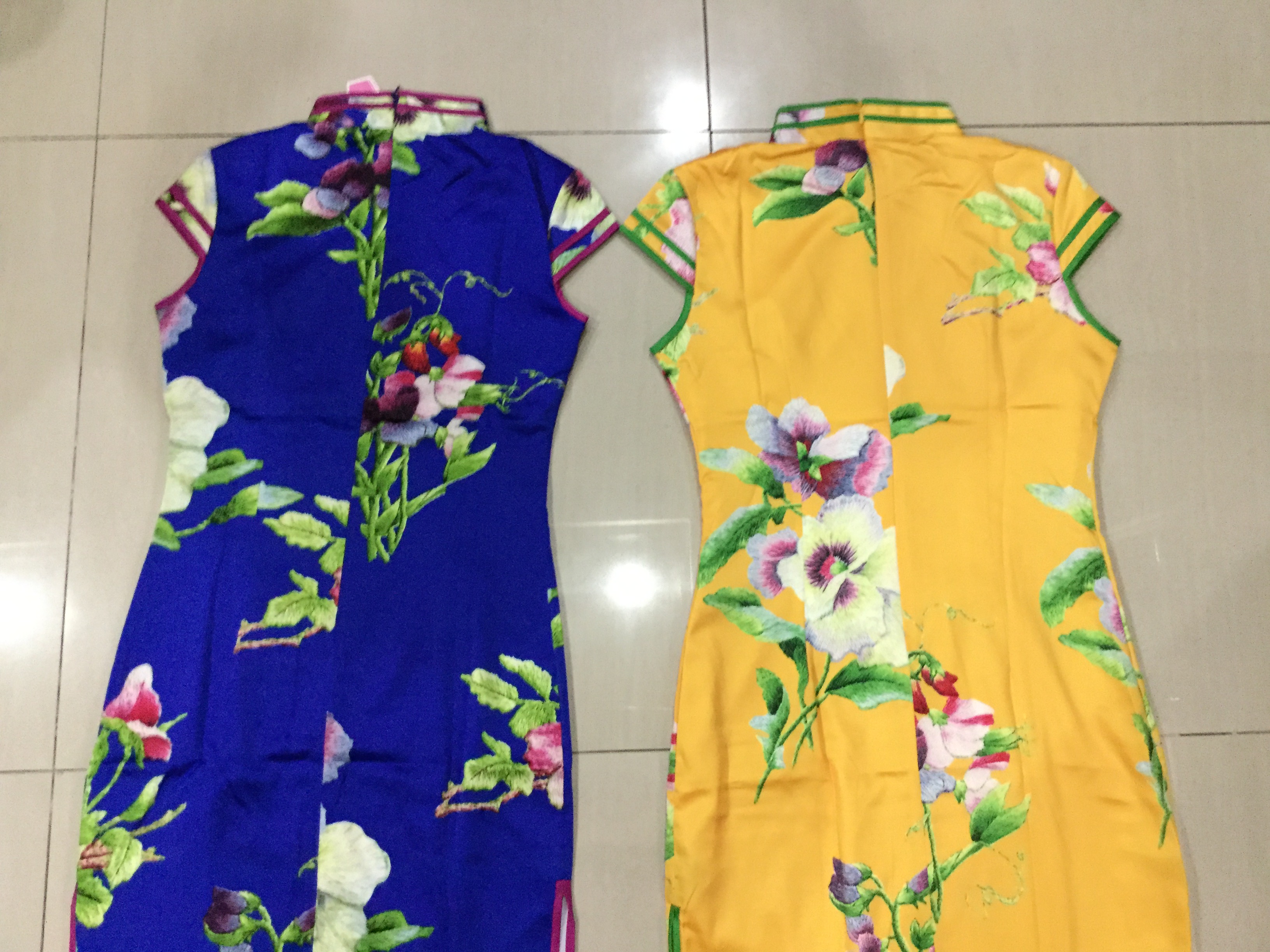 กี่เพ้ายาว ผ้าไหม สีเหลือง รหัส FZ 155 สินค้าพร้อมส่ง