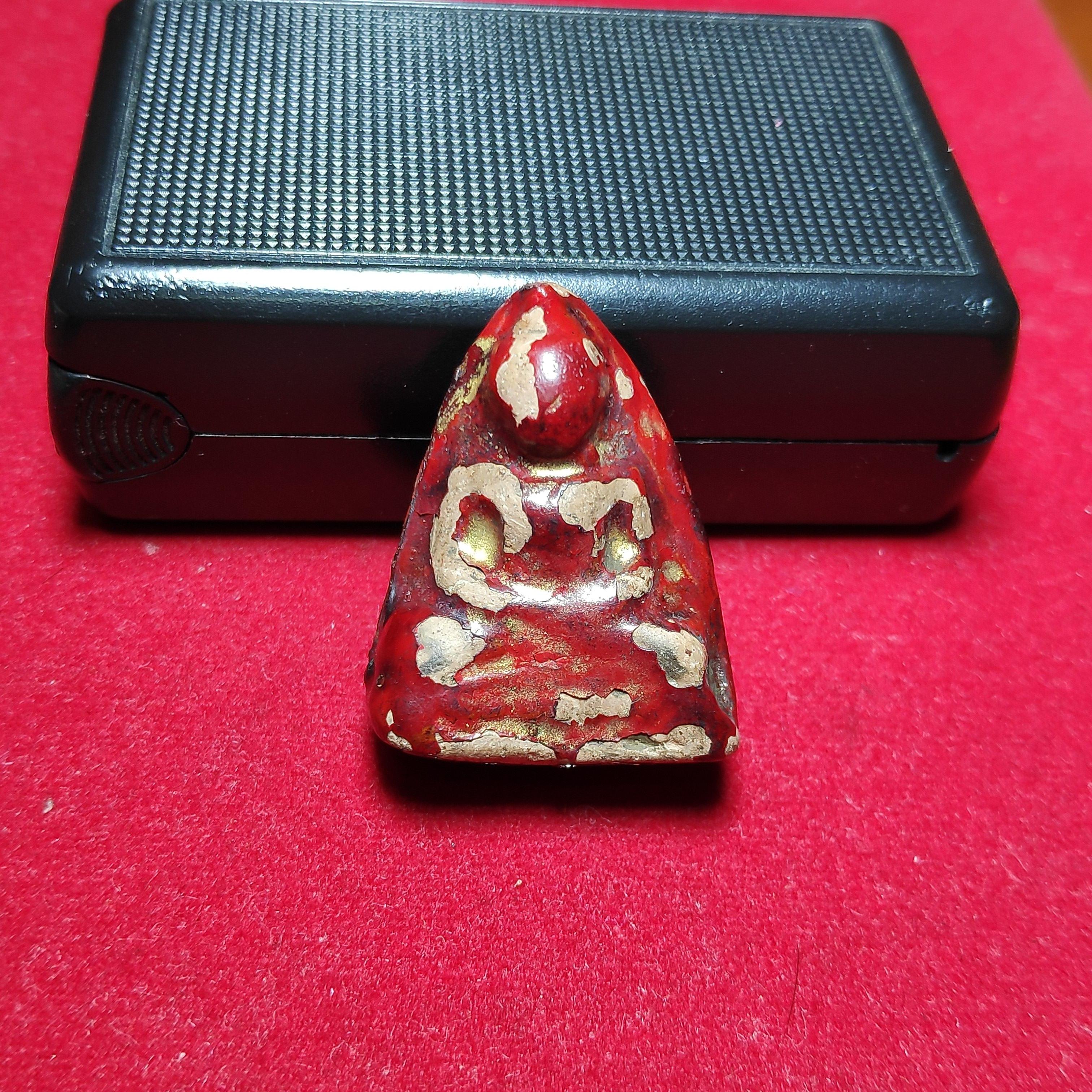 พระหลวงพ่อโตกรุวัดตะไกรพิมพ์หน้าครุฑลงรักปิดทอง