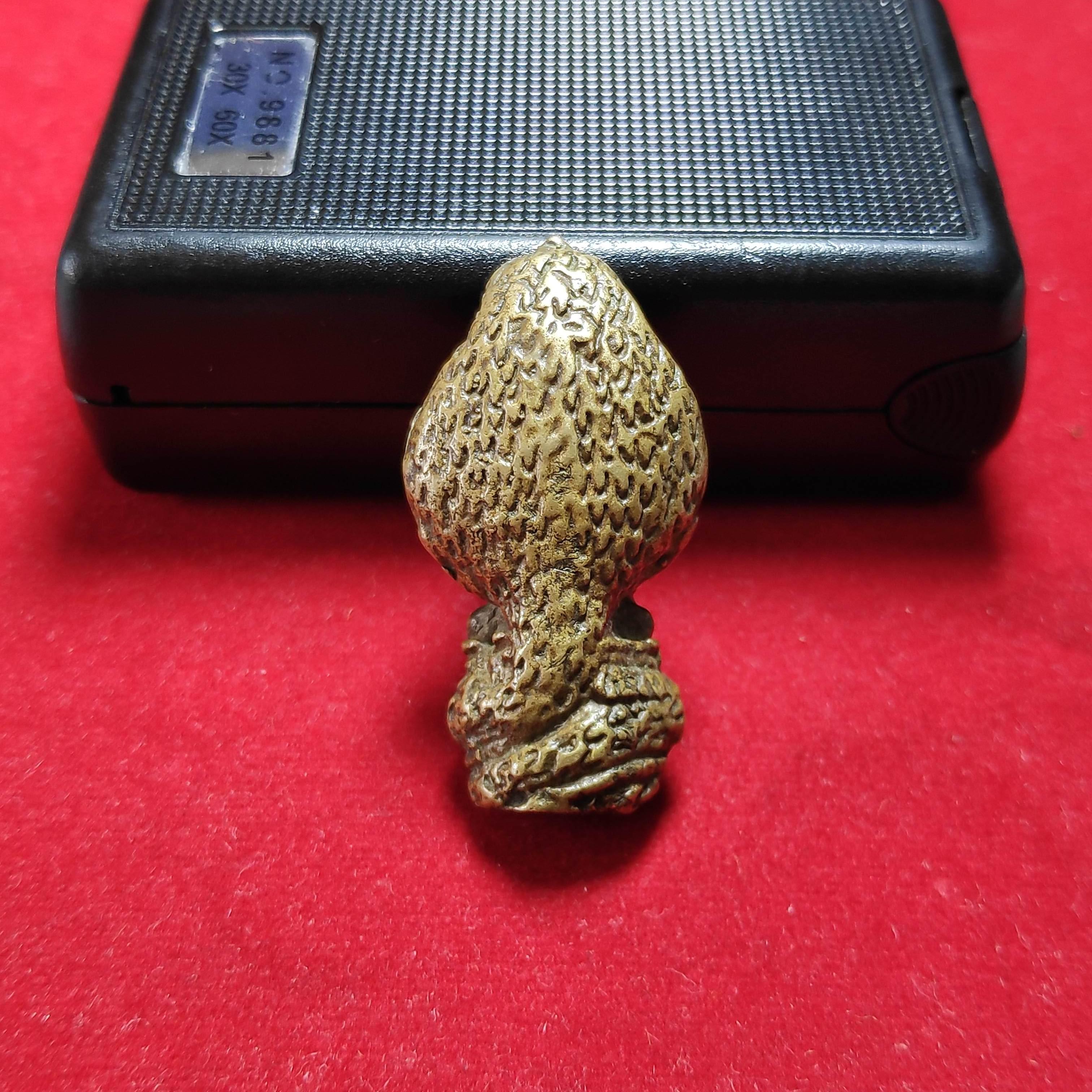 รูปหล่อโบราณพระนาคปรกปางมารวิชัย