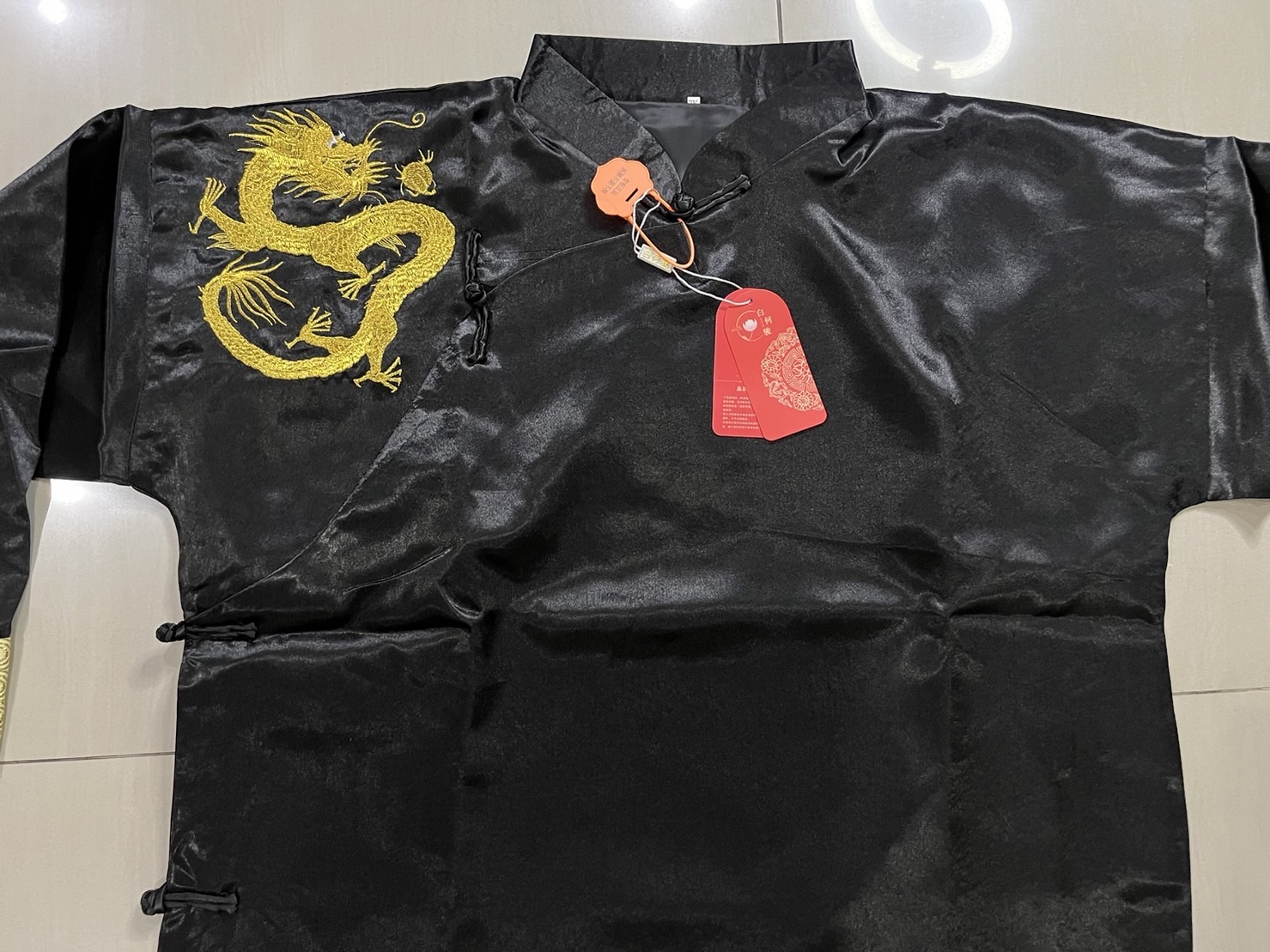 #ฉี่พ่าวดำ ลายปักมังกร ผ้าไหมจีน+โพลี รหัส FC 105
