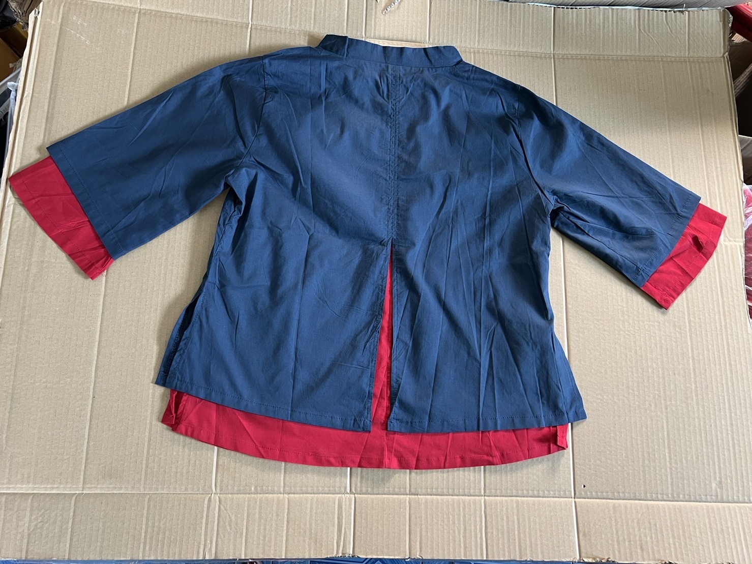 เสื้อจีนสไตล์โบราณ ผ้าซาติน ลายสกรีน