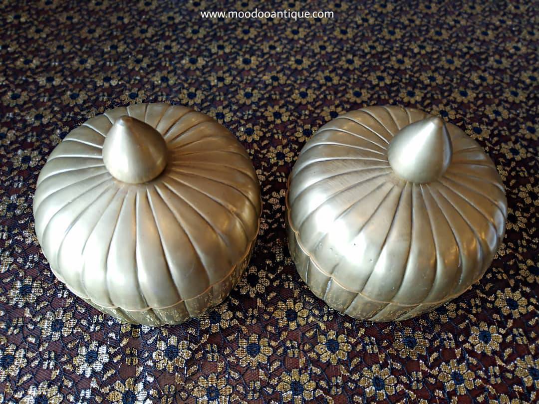 ผะอบทองเหลืองแกะลายฟักทอง