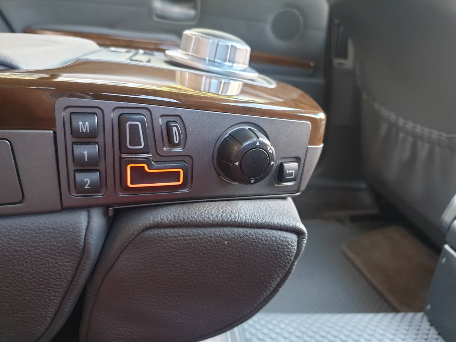 BMW Series 7 740LI E66 ปี 2005 รถหรู รถแรง พร้อมใช้งาน