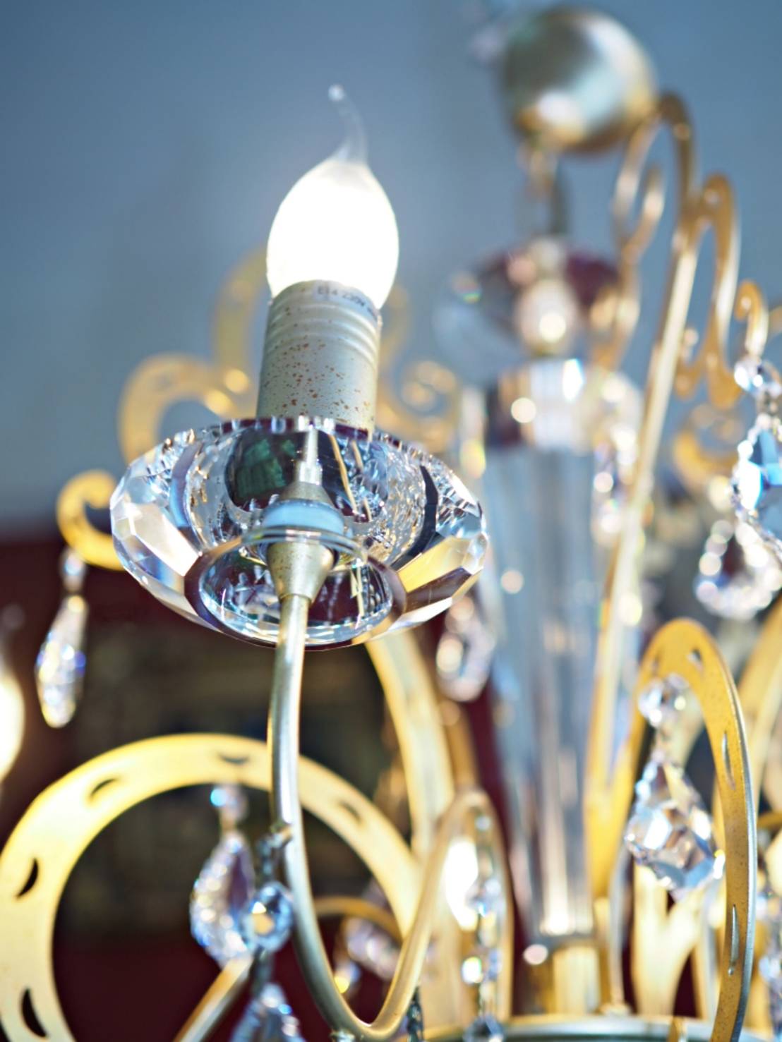 chanderlier คริสตัล Asfour โครงโลหะทำสี