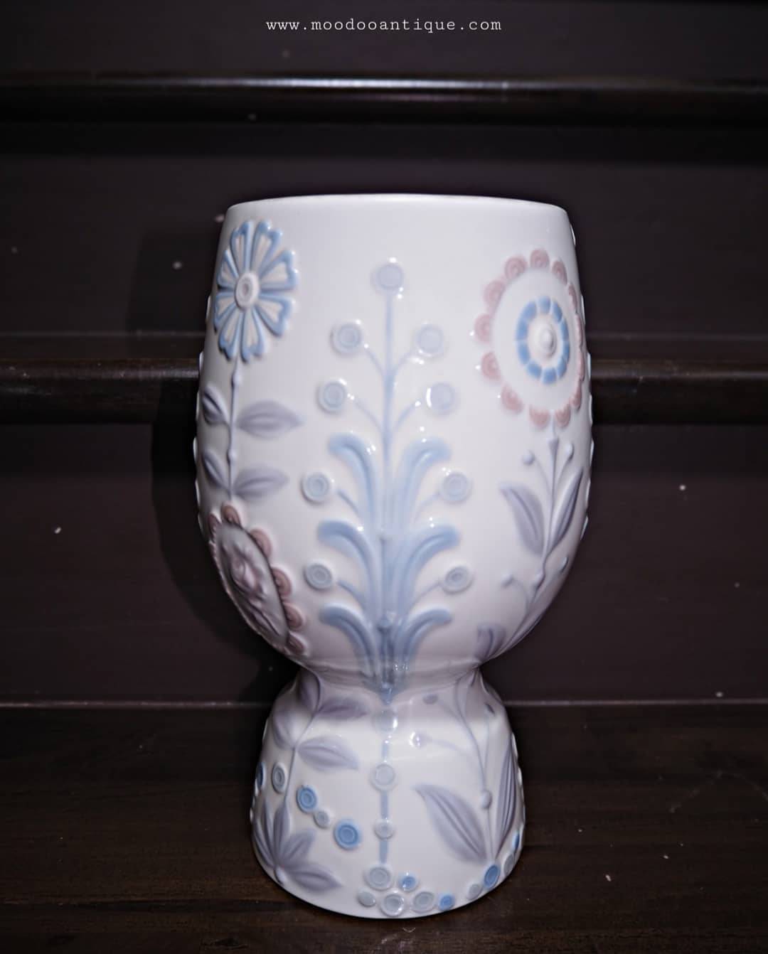 LLADRO Vase Spain