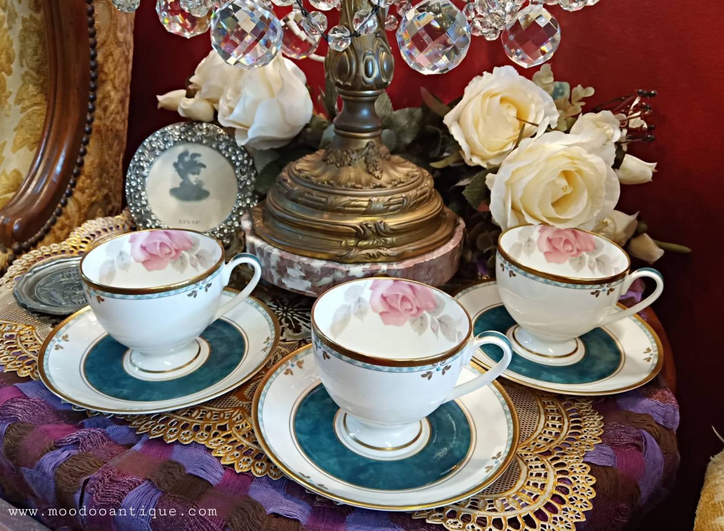 ชุดกาแฟ NARUMI JAPAN ลายกุหลาบ