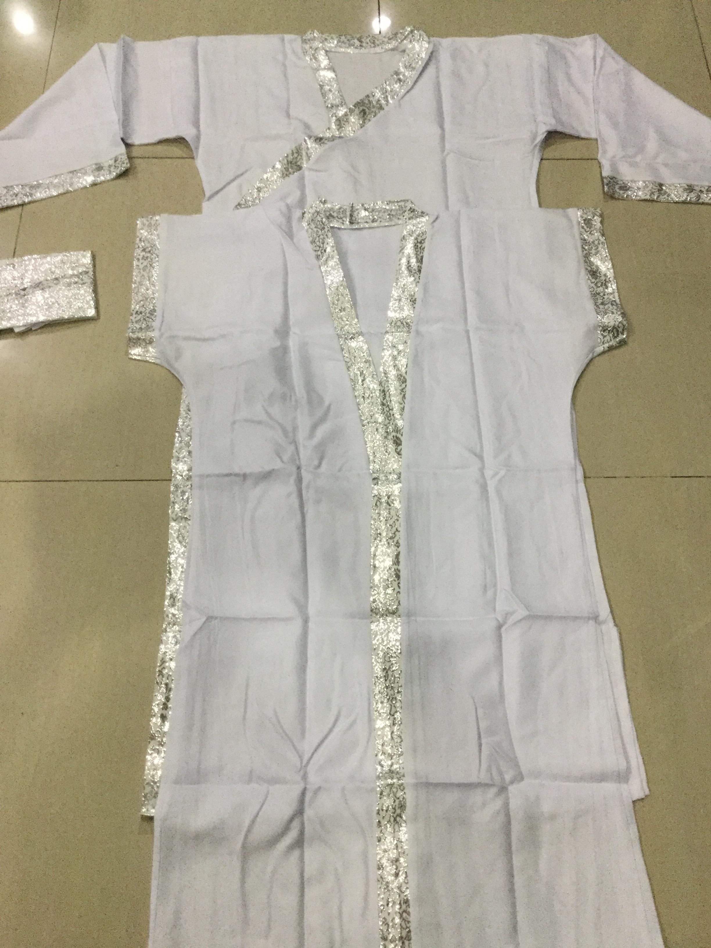 ชุดจีนฮั่น มีเสื้อคลุม สีขาว แขนกว้าง. รหัส.RW 58 สินค้าพร้อมส่ง