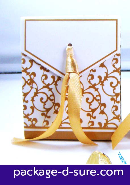 กล่องใส่ของชำร่วย เปิดบน ทรงสูง ลายเส้นสีทอง 6.8x8.3+3.5