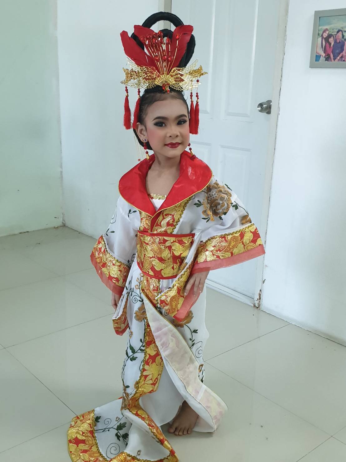 ชุดองค์หญิงราชวงศ์ถัง สีขาว. รหัสFIN 158 สินค้าพร้อมส่ง