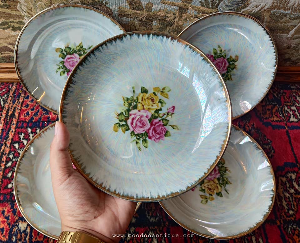 ชามเคลือบมุก ลายดอกกุหลาบ ขอบทอง 5 ใบ ขายยกชุด