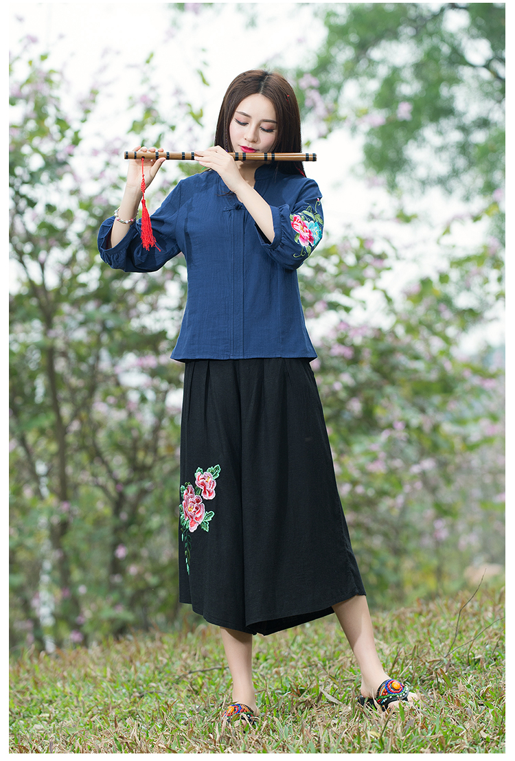 เสื้อผ้าลินิน สีน้ำเงิน ลายปัก รหัส SHI 69 สินค้าพร้อมส่ง