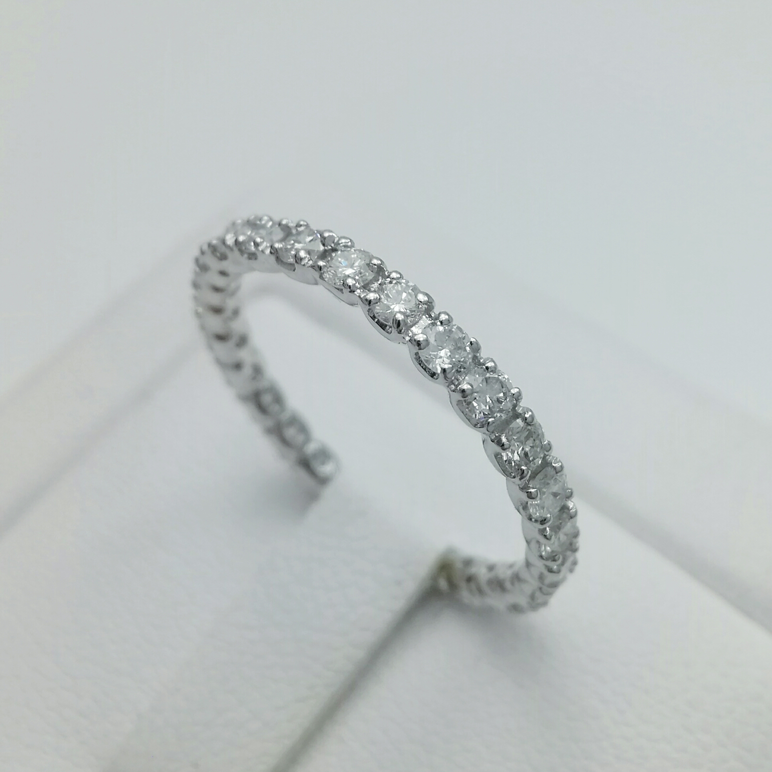 แหวนเพชรแท้รอบวงรวม 0.81 cts