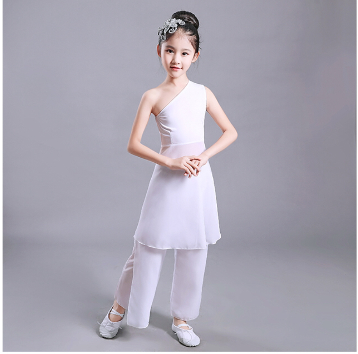 ชุดเต้นรำเด็กคลาสสิก รหัสDAN 66 สินค้าพร้อมส่ง