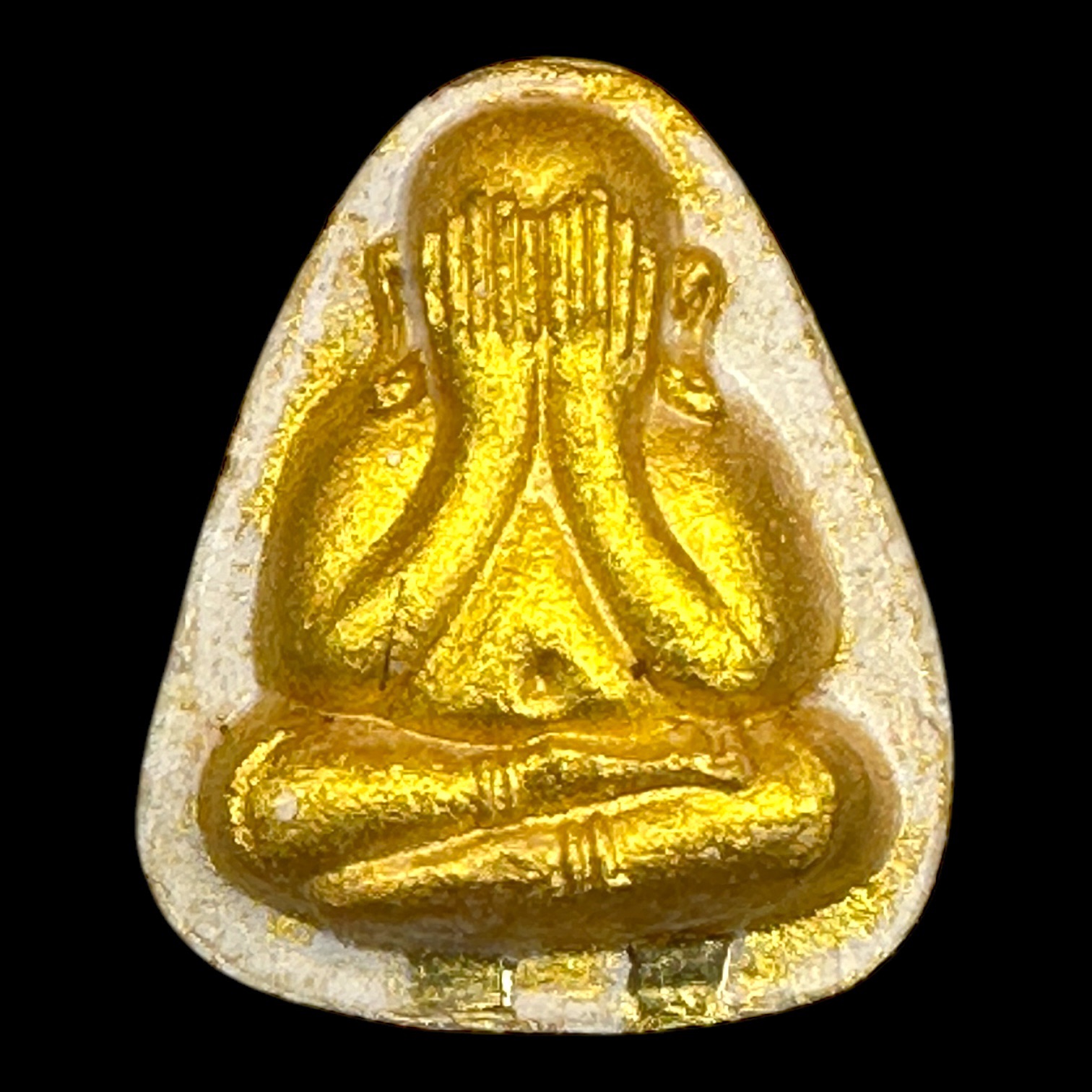 พระปิดตาปลดหนี้ ดวงดี เนื้อผงธูปขาวปิดทอง หลวงปู่นน จนฺทวิโร วัดเขาพรานธูป จ.ประจวบคีรีขันธ์