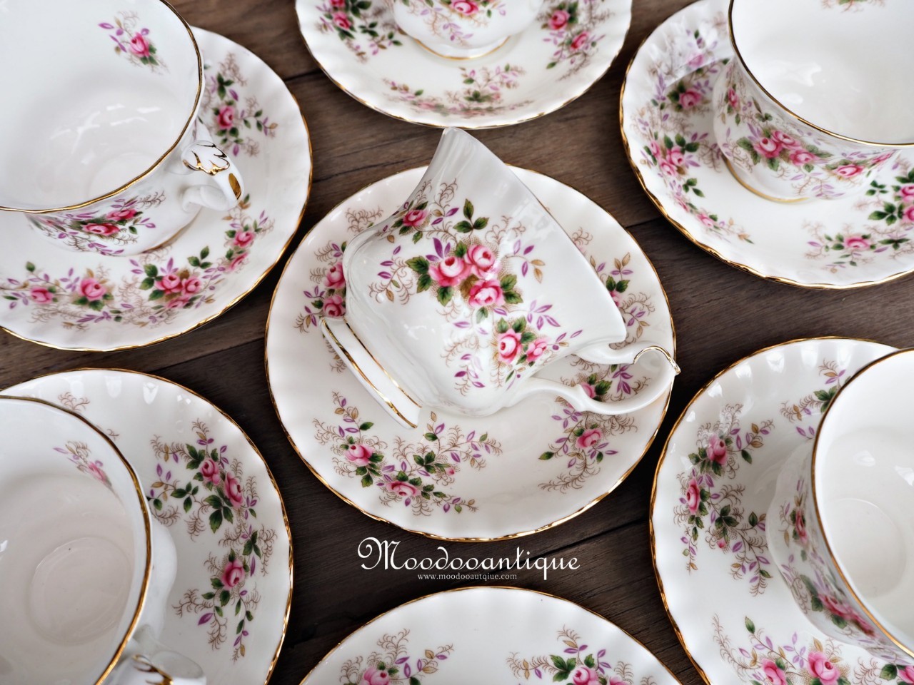 Royal Albert Bone China England Lavender Rose (ลายนี้เลิกผลิตแล้ว)