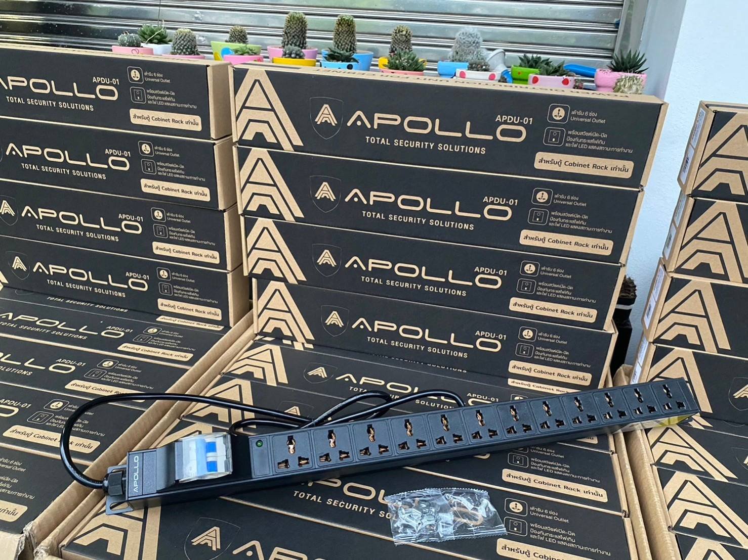 ปลั๊ก PDU 12 ช่อง APDU-09 Apollo power rack PDU 12 channel APDU-09