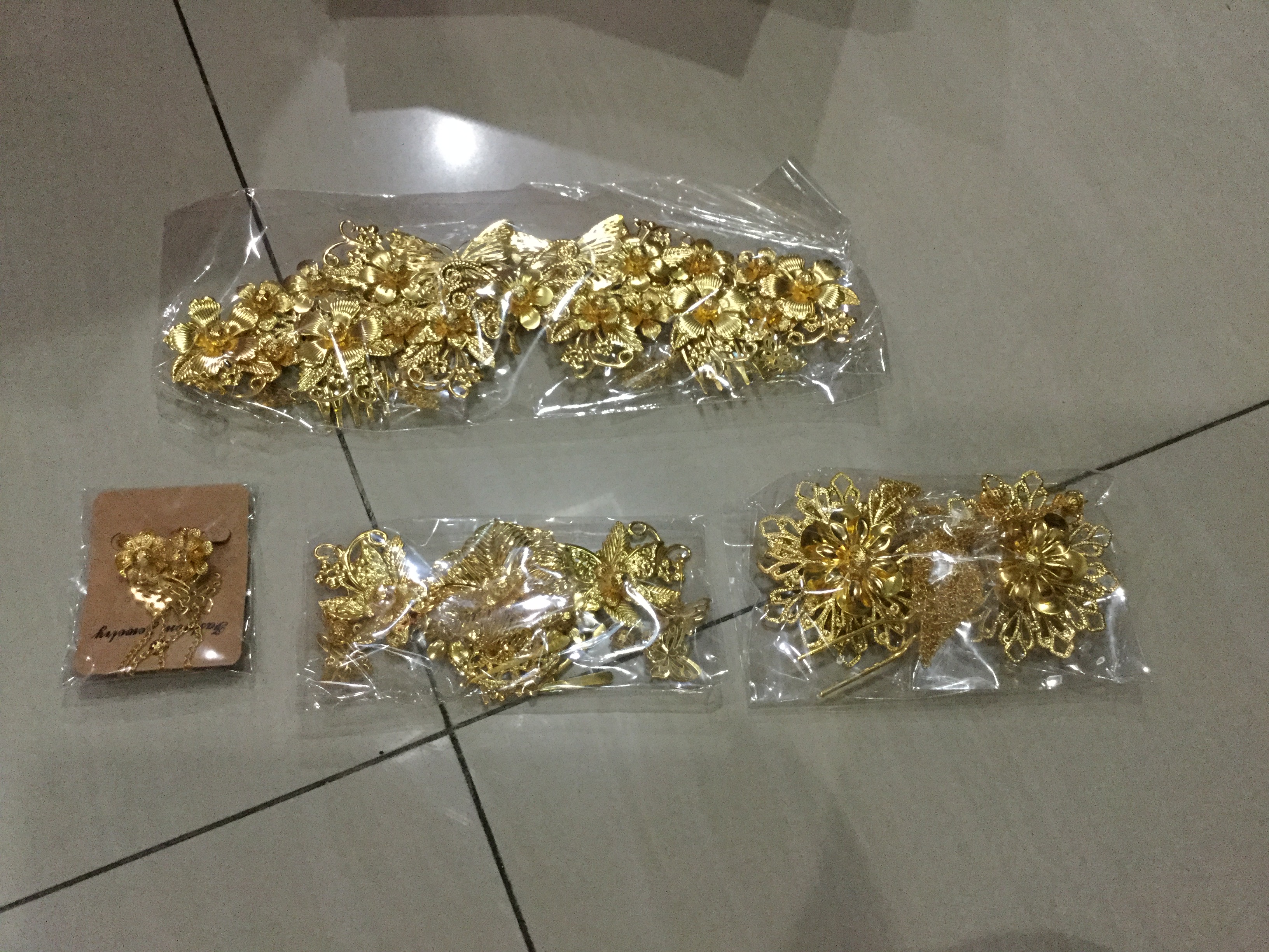 เครื่องประดับผม เจ้าสาวแบบ set รหัส cns 1