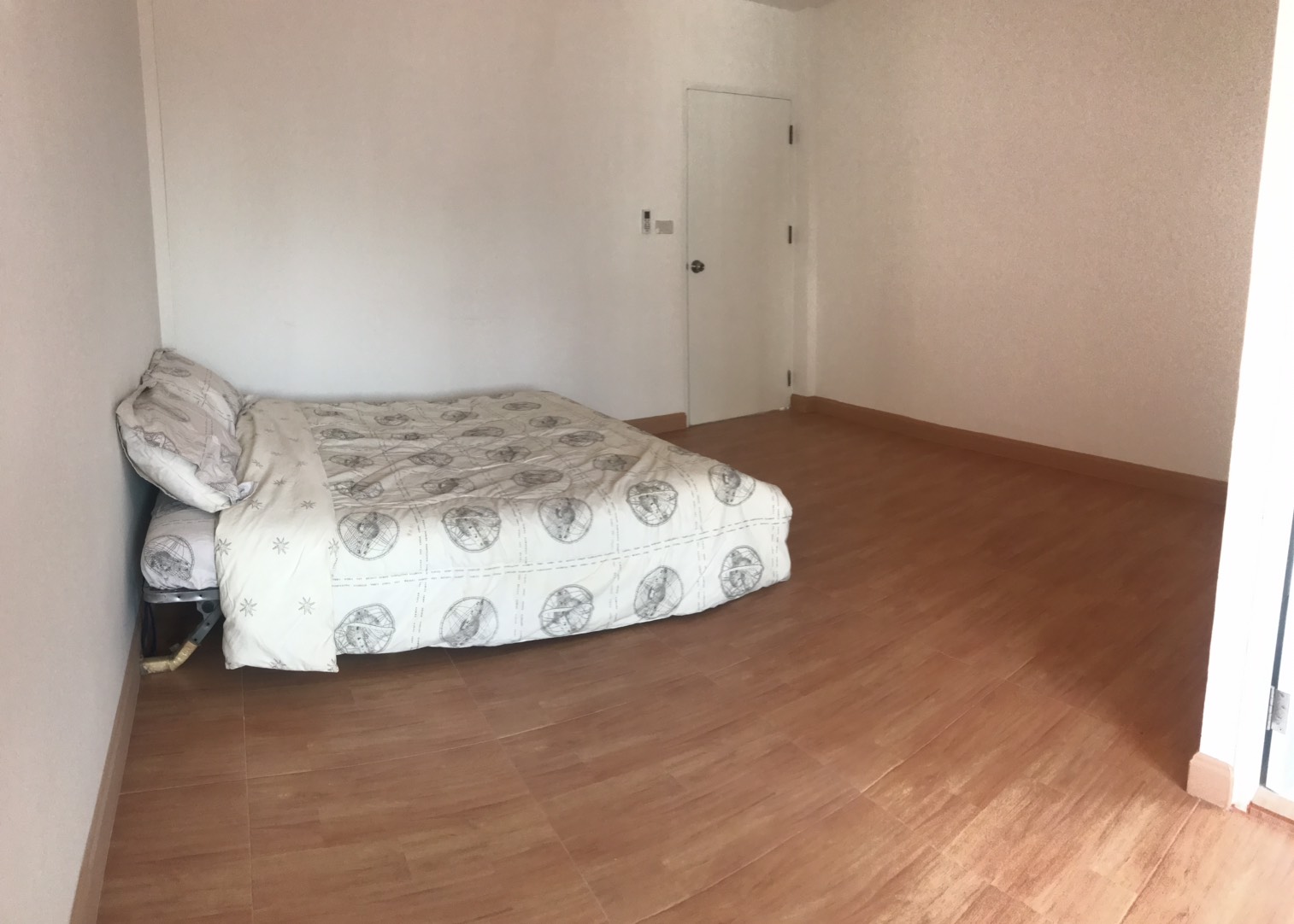 ให้เช่าทาวน์โฮม 3 ชั้น ซ. พหลโยธิน 32 ใกล้เมเจอร์ รัชโยธิน