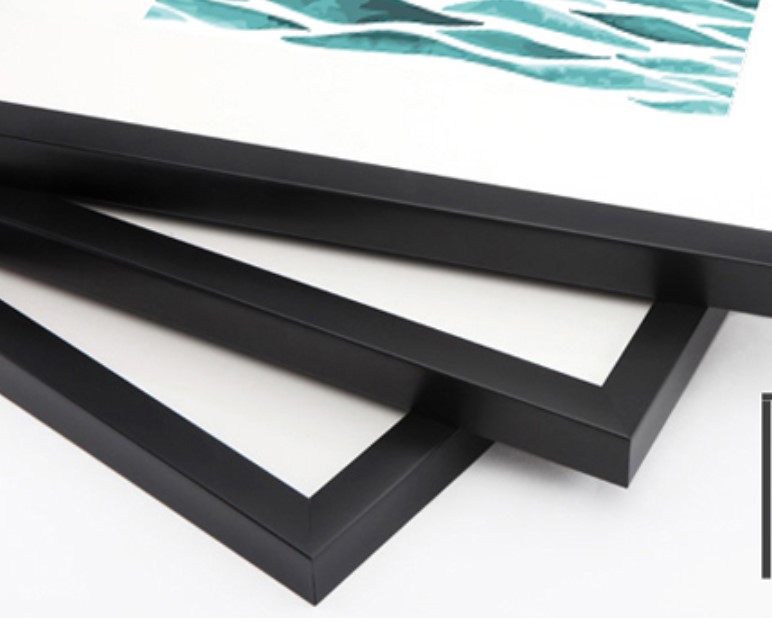 ชุดกรอบรูปติดผนัง I Love Tree กรอบรูปไม้สีขาวดำ12 ชิ้น พร้อมภาพตามแบบและวัสดุติดตั้ง