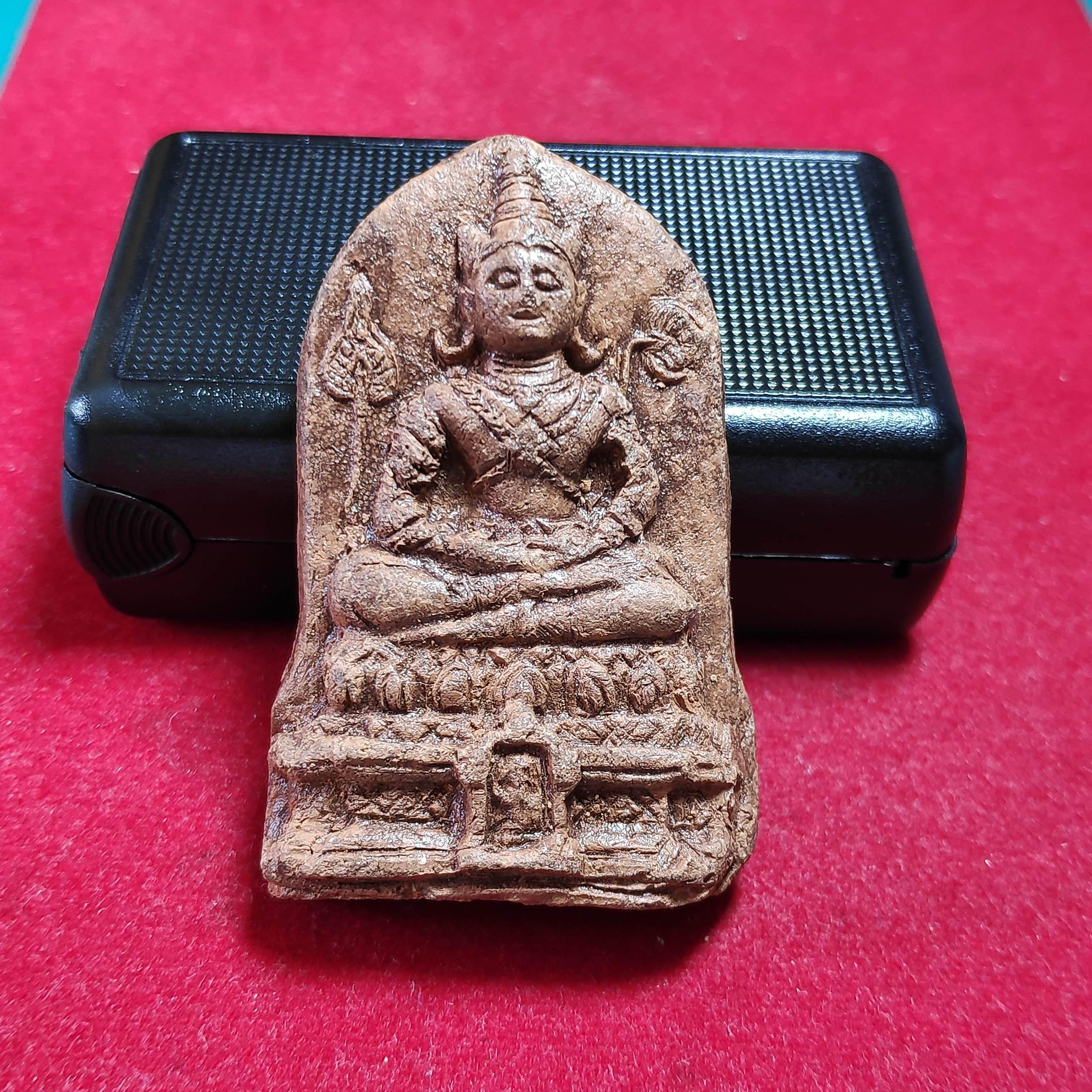 พระพุทธทรงเครื่องงานทอดกฐินสามัคคีวัดบ้านปง อ.เเม่เเตงเนื้ิอดินปี2561