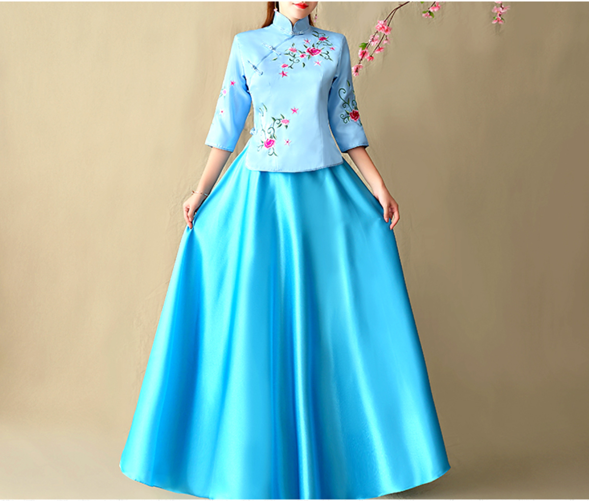 ชุด เสื้อ+กระโปรง สีฟ้า รหัส GH66. สินค้าพร้อมส่ง