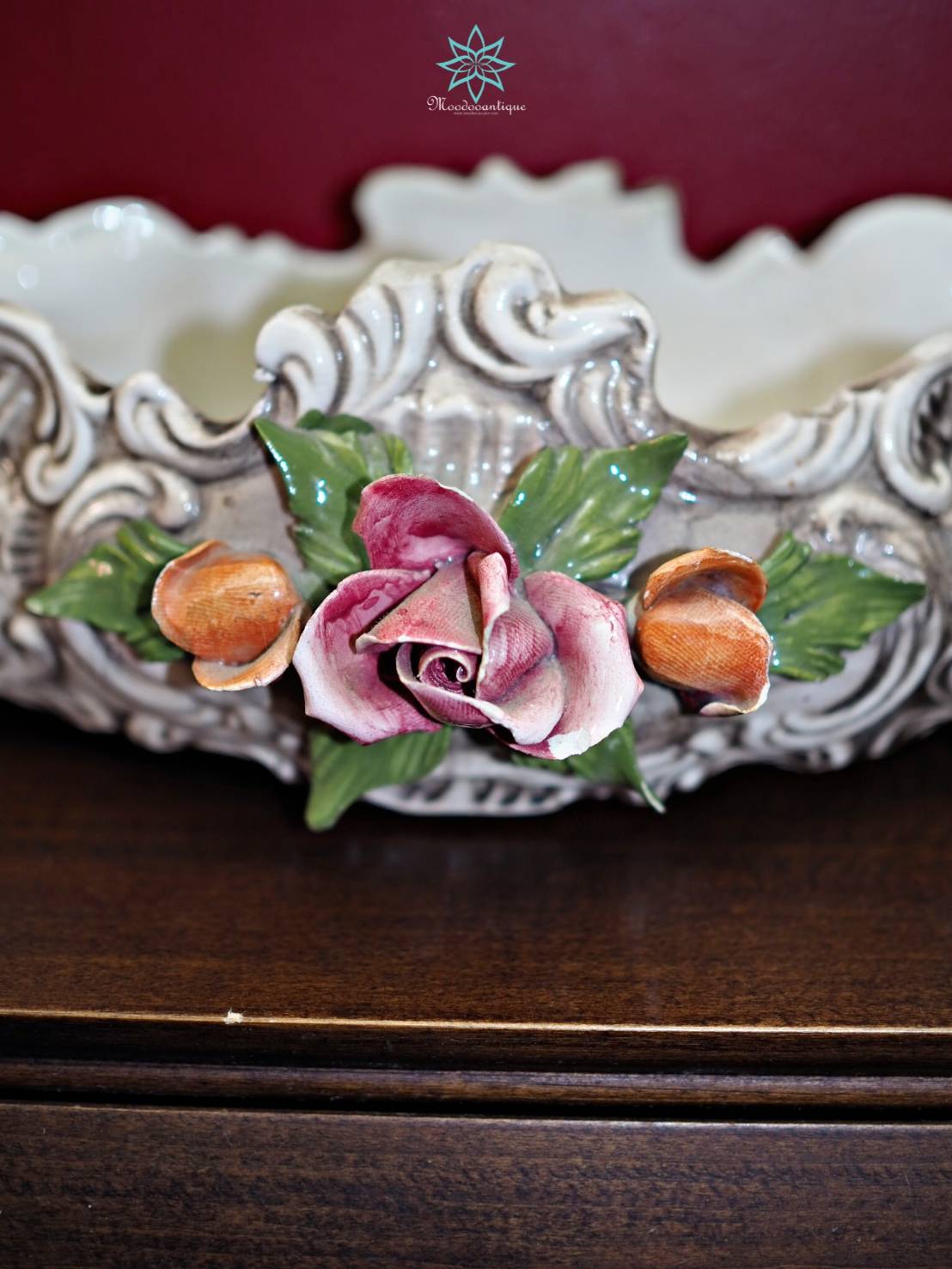 งานกระเบื้องดินเผาจากอิตาลี (Terracotta tiles from Italy)