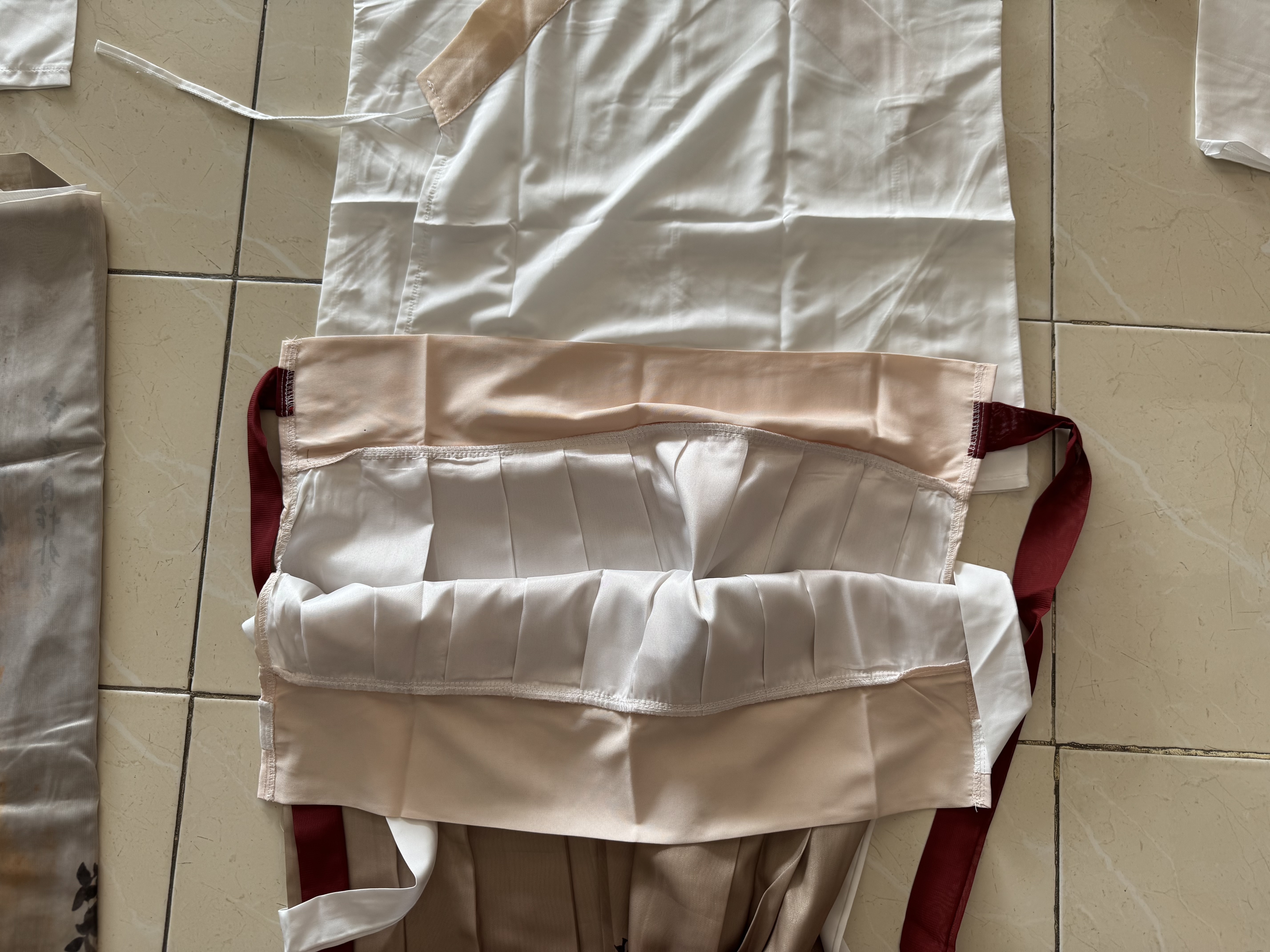 ชุดฮั่นสีน้ำตาล