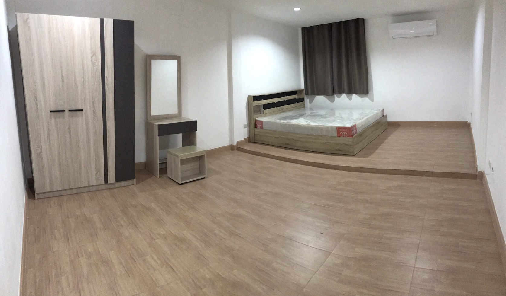 ให้เช่าทาวน์โฮม 3 ชั้น ซ. พหลโยธิน 32 ใกล้เมเจอร์ รัชโยธิน