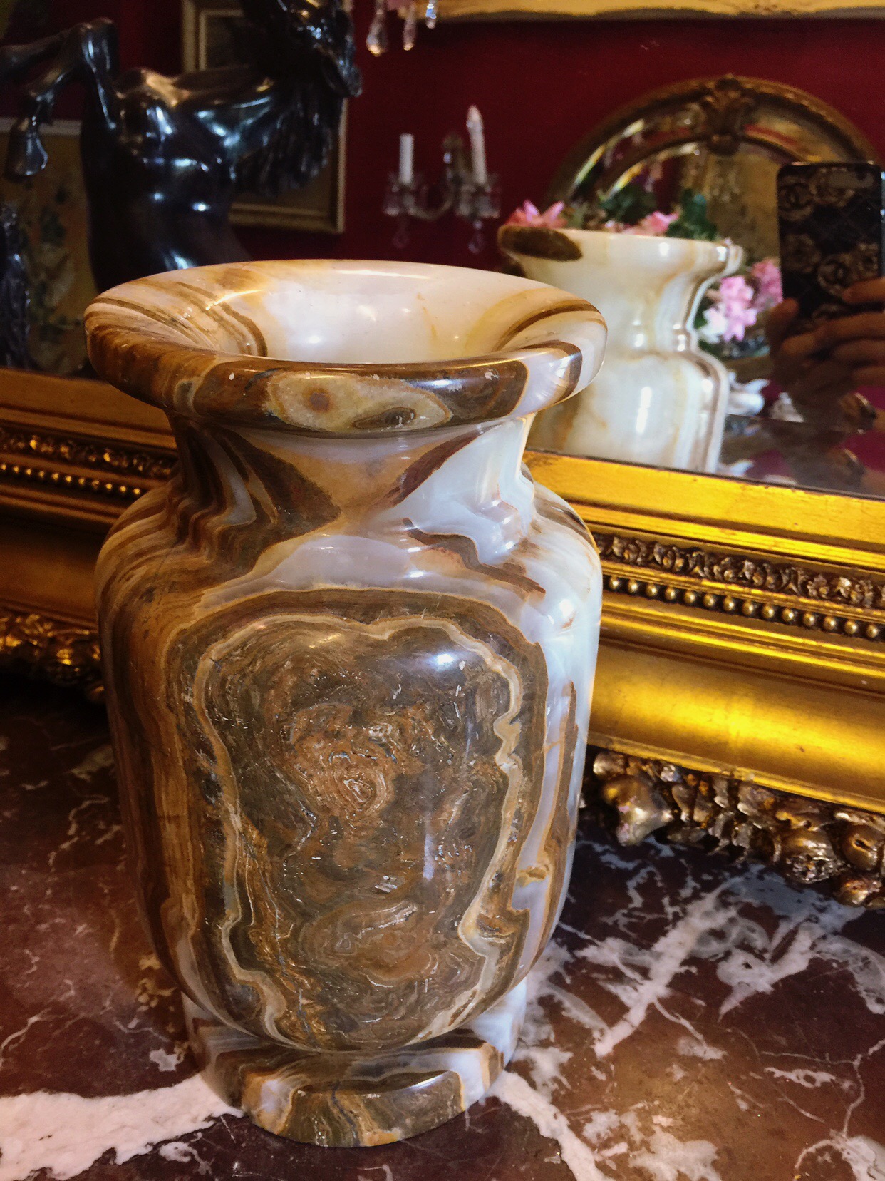 แจกันหินอ่อน