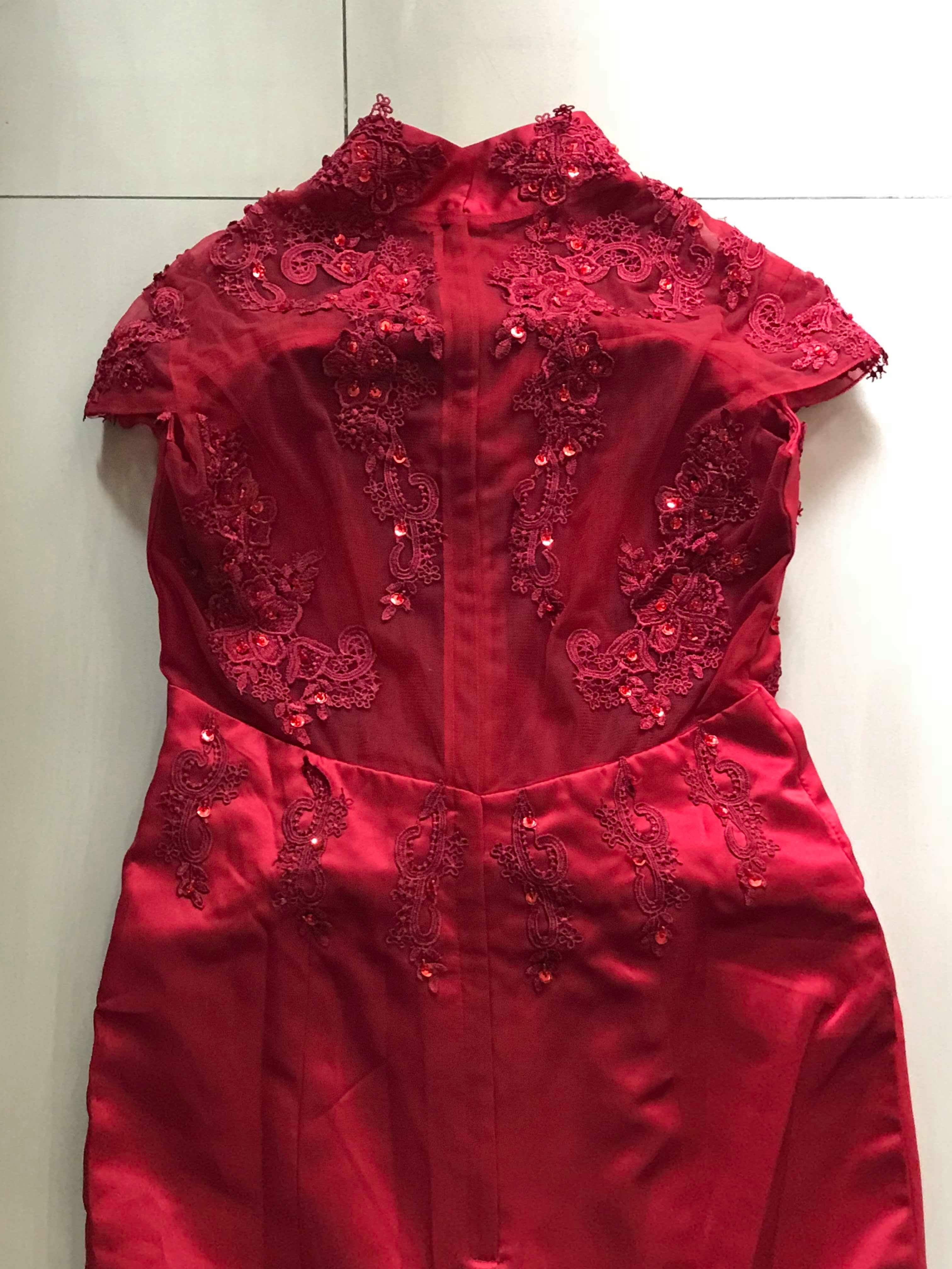 ชุดเจ้าสาวสีแดง รหัส JO 258 สินค้าพร้อมส่ง