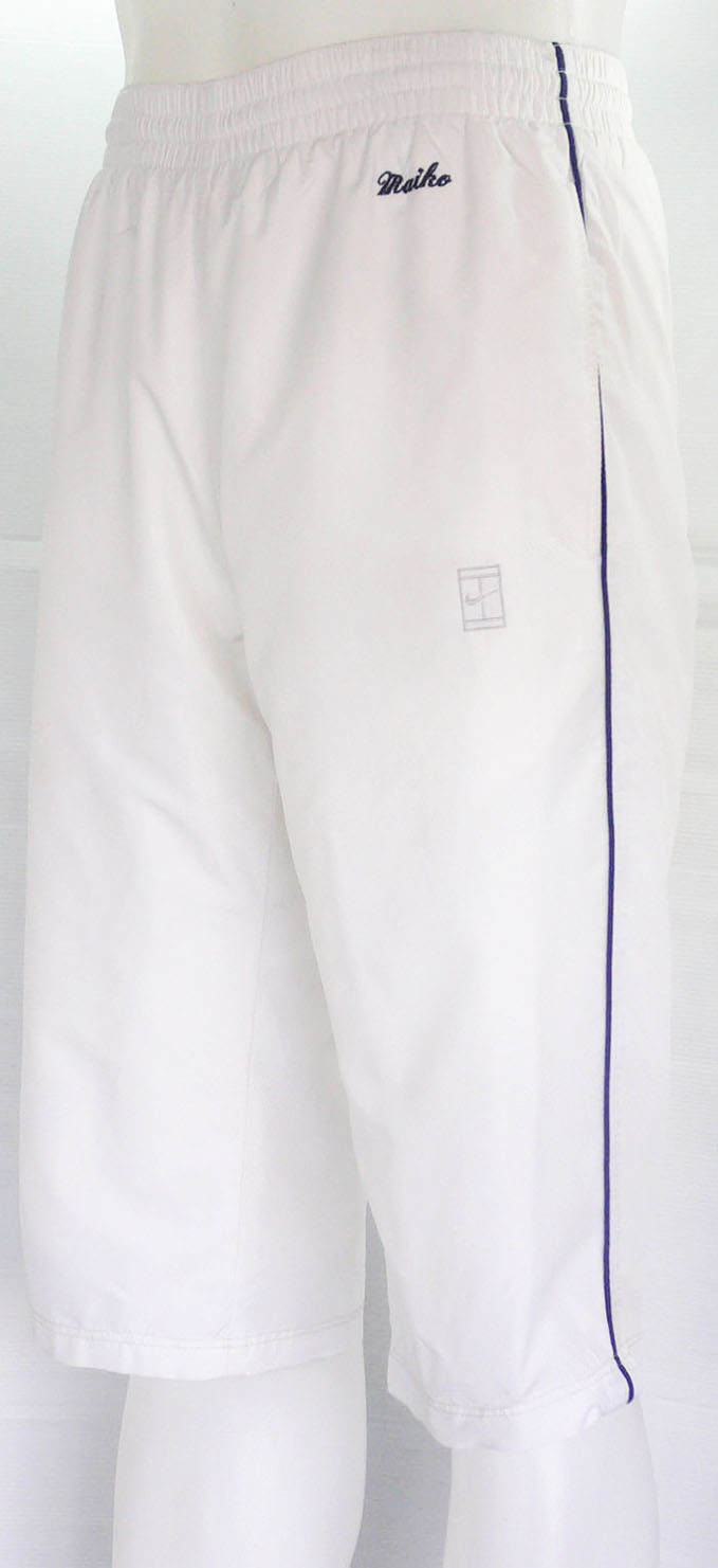 กางเกงลำลองเทนนิส NIKE รุ่น MAIKO สีขาว มีซับใน ไซส์ S รอบเอว 26-34 นึ้ว