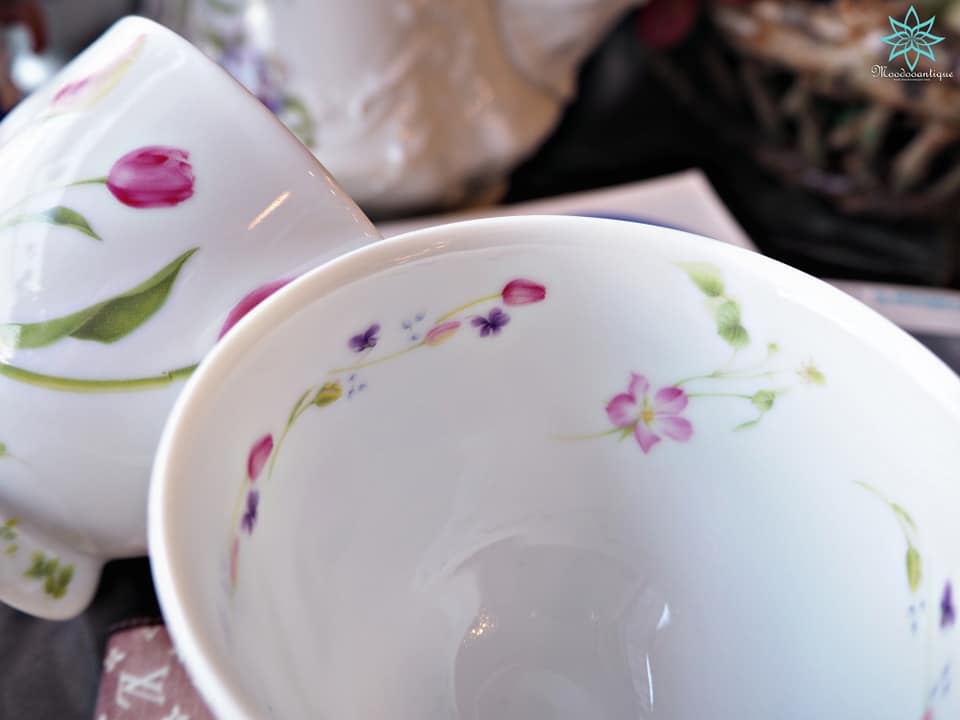 ชุดดื่มชากาแฟลายทิวลิป JAPAN ไม่มีจานรองแก้ว