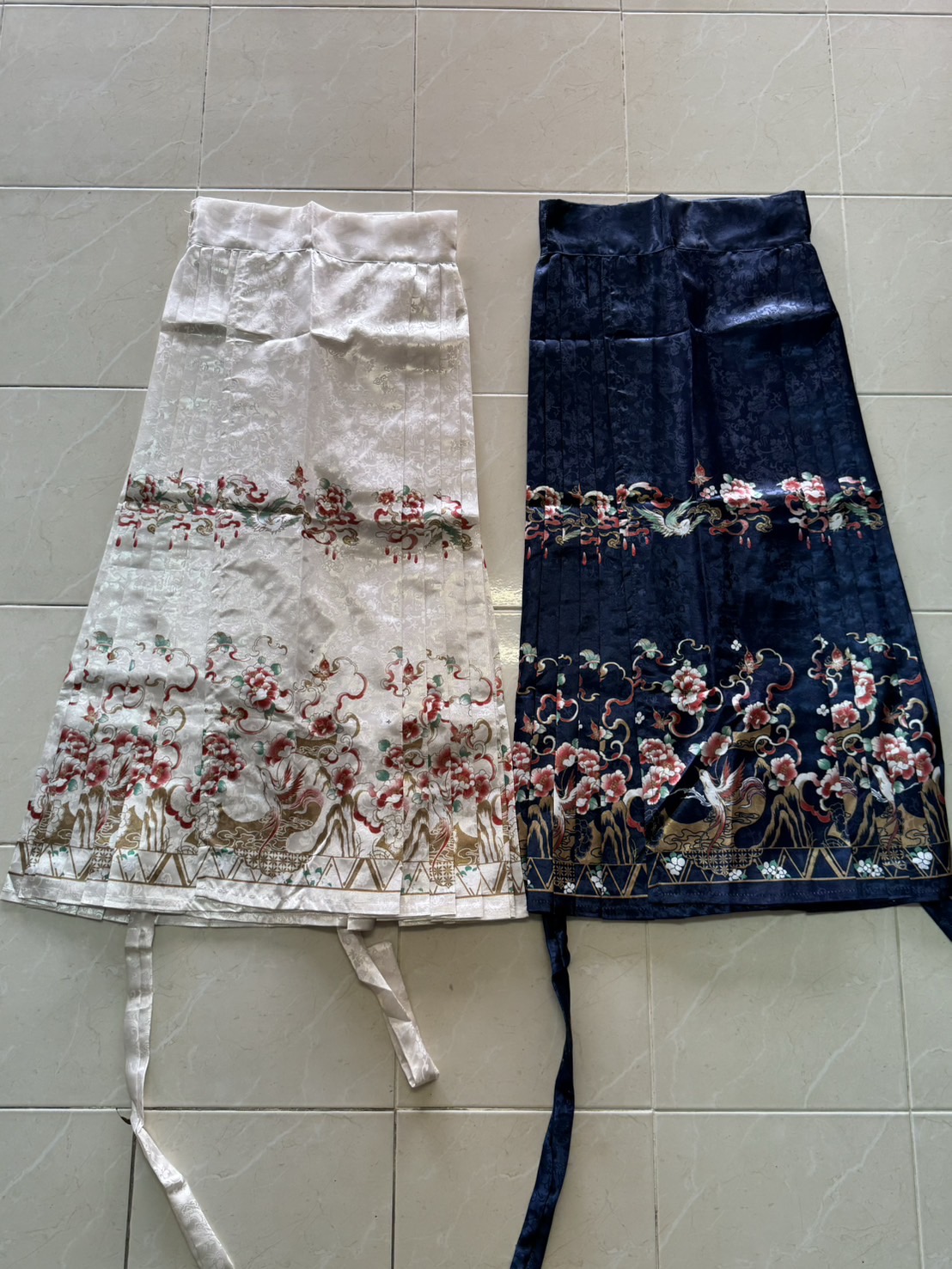 กระโปรงหม่าเมี่ยนยาว สีน้ำเงิน รหัส514