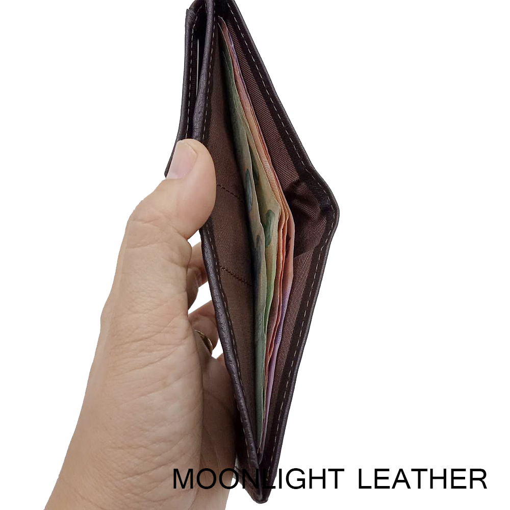 กระเป๋าสตางค์หนังวัวแท้ ทรงตั้งขนาดเล็กกระทัดรัด แบรนด์ Moonlight รุ่น Eric สีน้ำตาลเข้ม สวย ทน เบาบาง พร้อมกล่องเป็นของขวัญได้