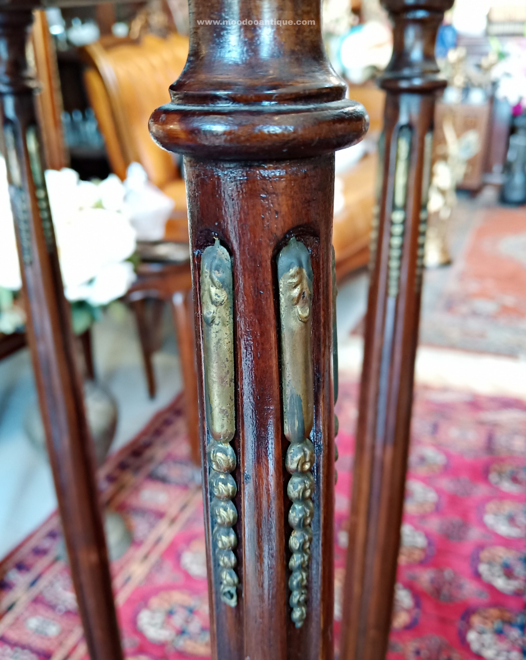 ขายแล้ว Pair 19 th Century French Mahogany Marble top lamp table
