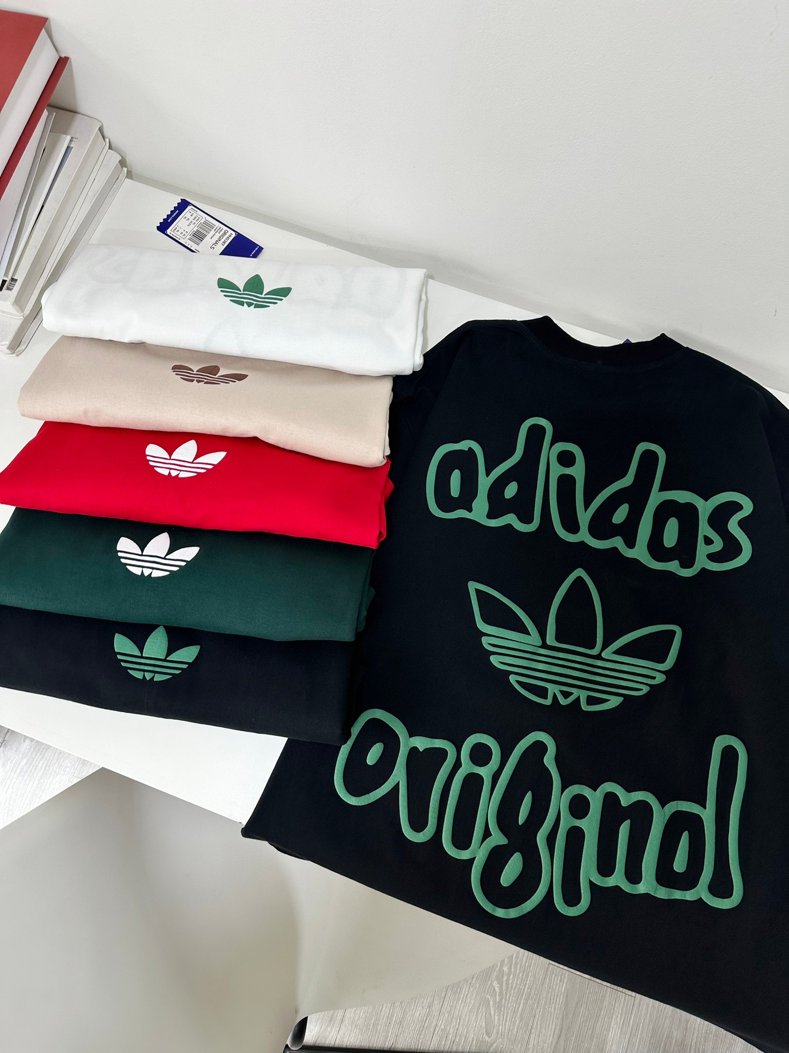 TC05 ลายอดิดาส