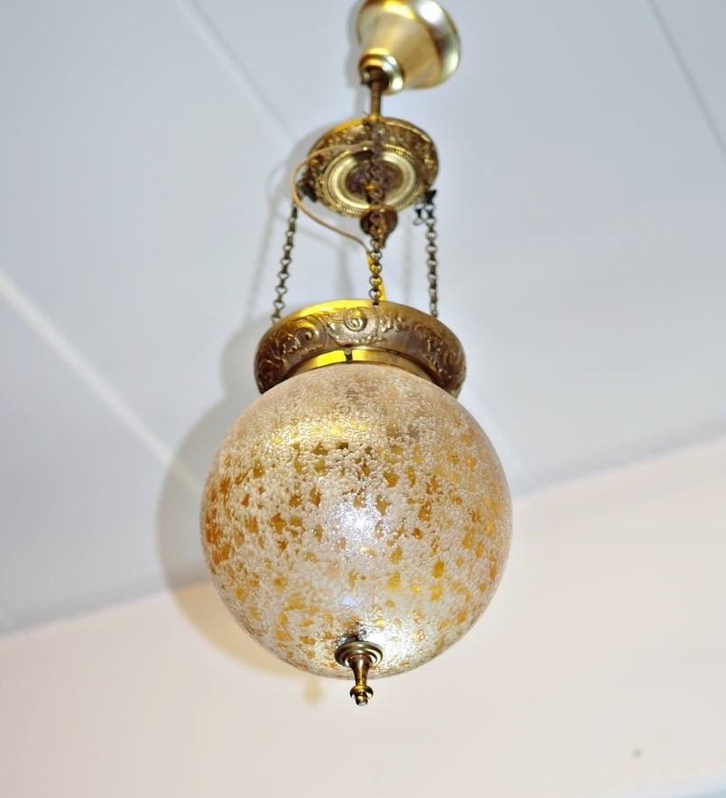 โคมไฟแก้วแขวนเพดาน งานฝรั่งเศส