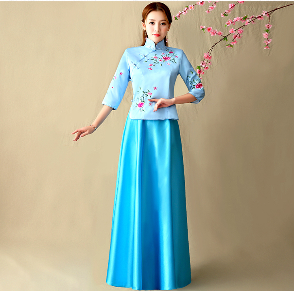 ชุด เสื้อ+กระโปรง สีฟ้า รหัส GH66. สินค้าพร้อมส่ง