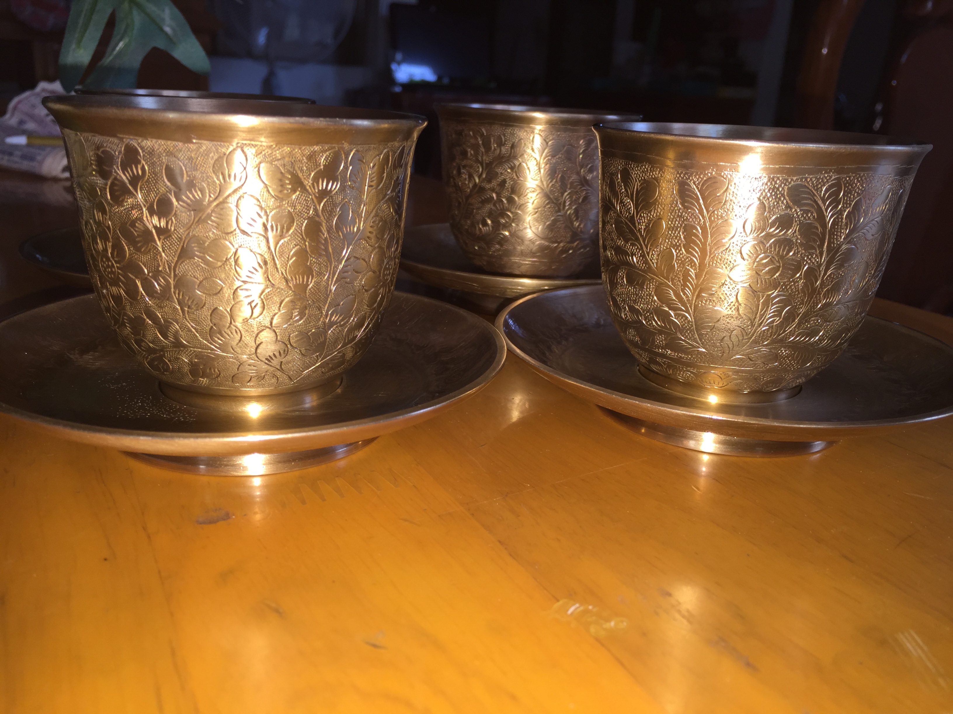 ชุดกาแฟทองเหลืองงานใหม่