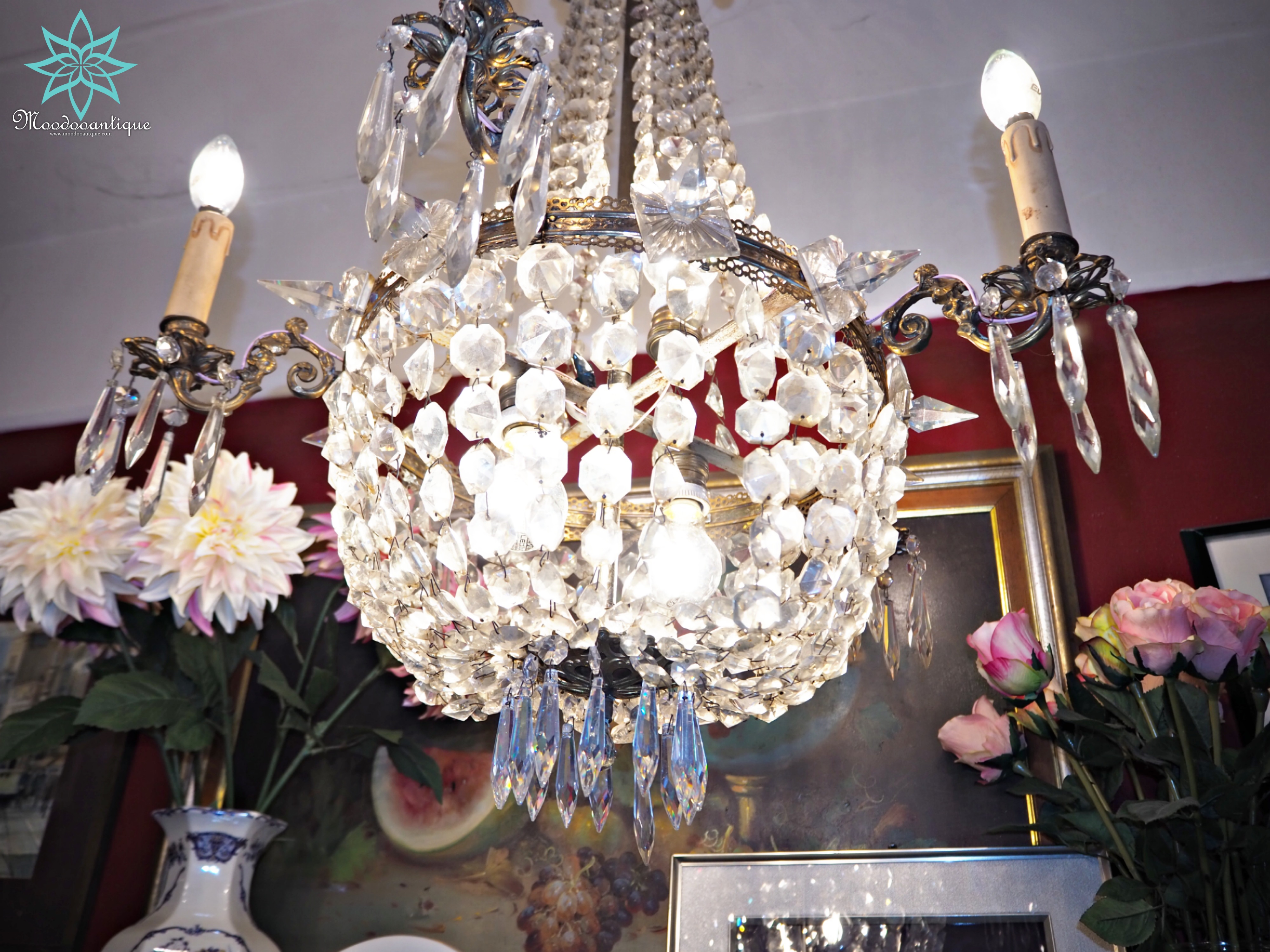 Antique French Gilt Bronze crystals chandelier in ballon shape with 8 lights