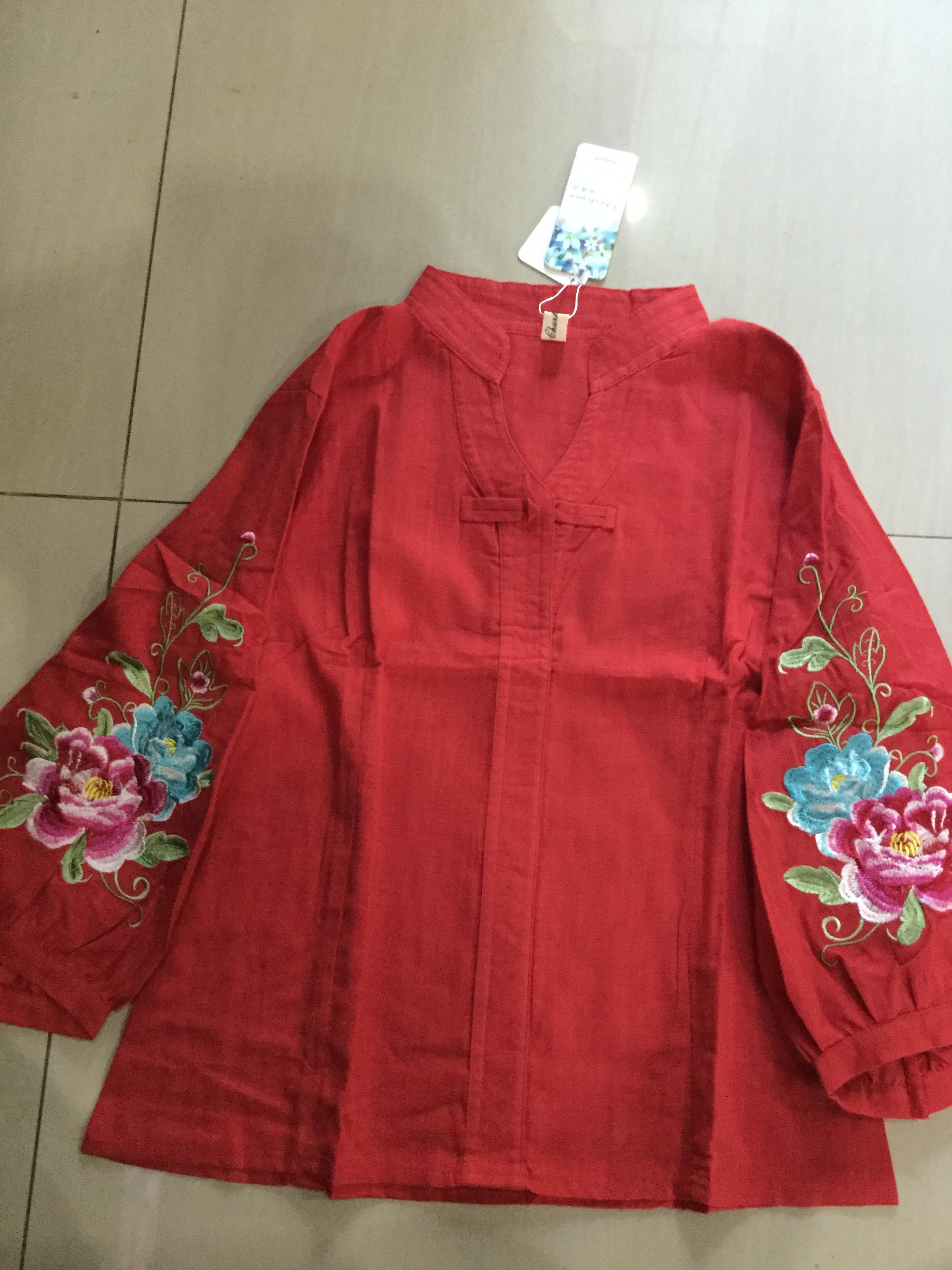 เสื้อผ้าลินิน สีแดง ลายปัก รหัส BR 69 สินค้าพร้อมส่ง