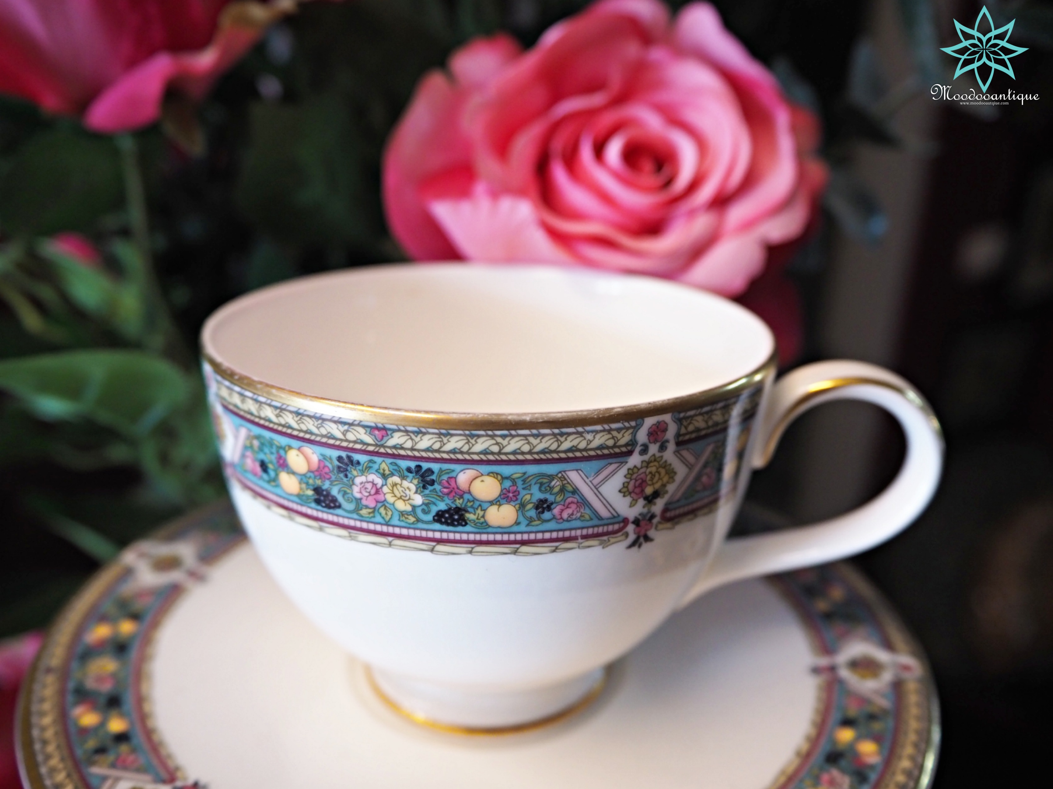 แก้ว พร้อมจานรอง แบรนด์ Royal Doulton Prestbury