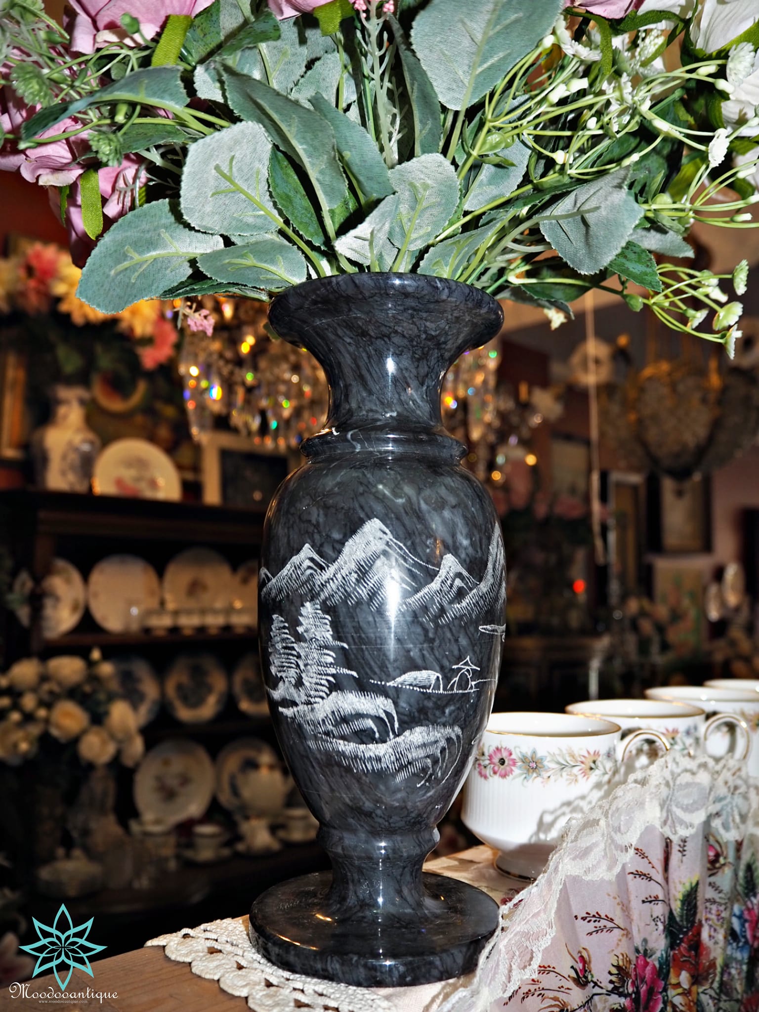 แจกันหินอ่อนสีดำ onyx