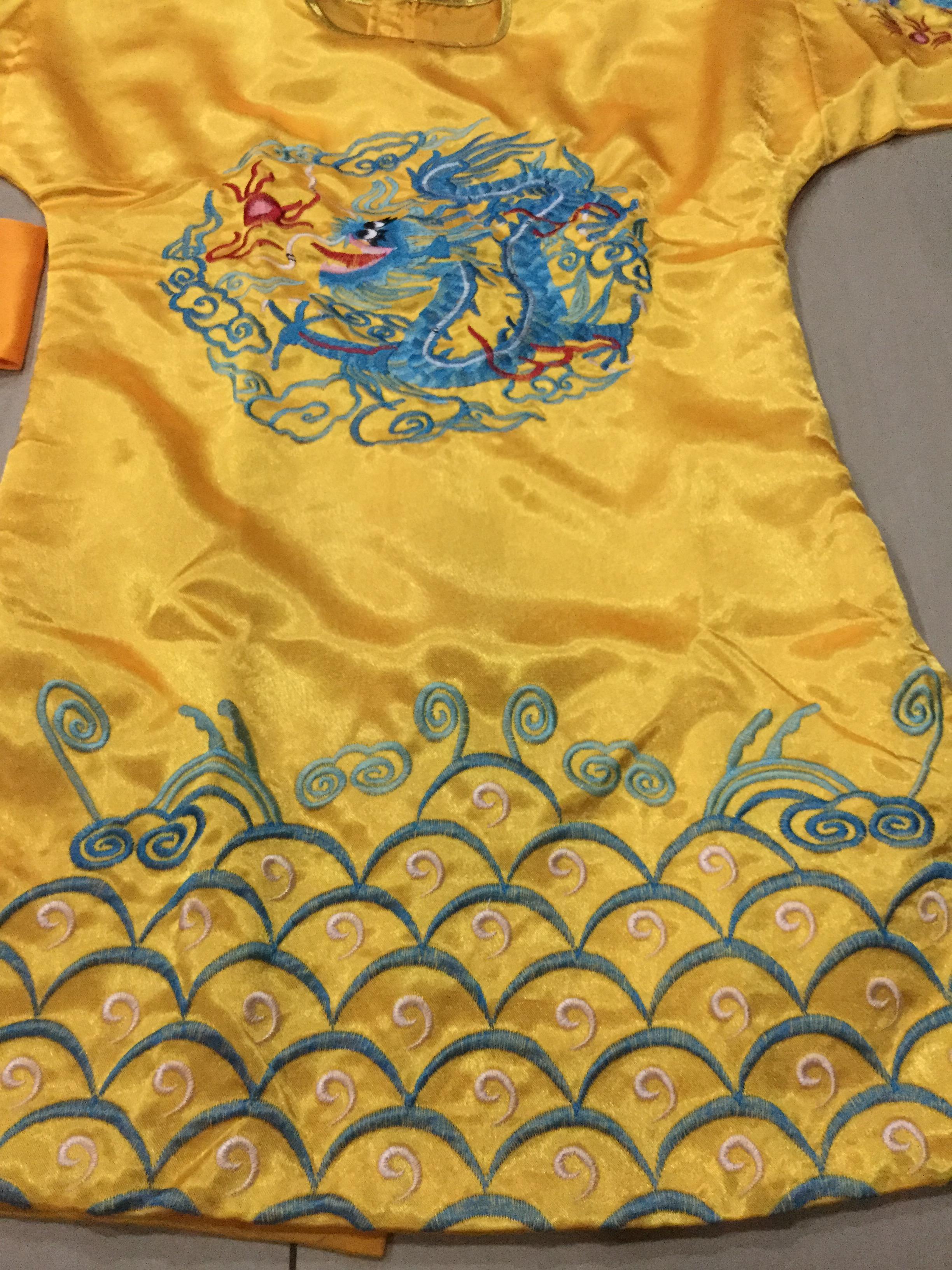 ชุดฮ่องเต้น้อย สีเหลืองลายปัก รหัสX135 สินค้าพร้อมส่ง