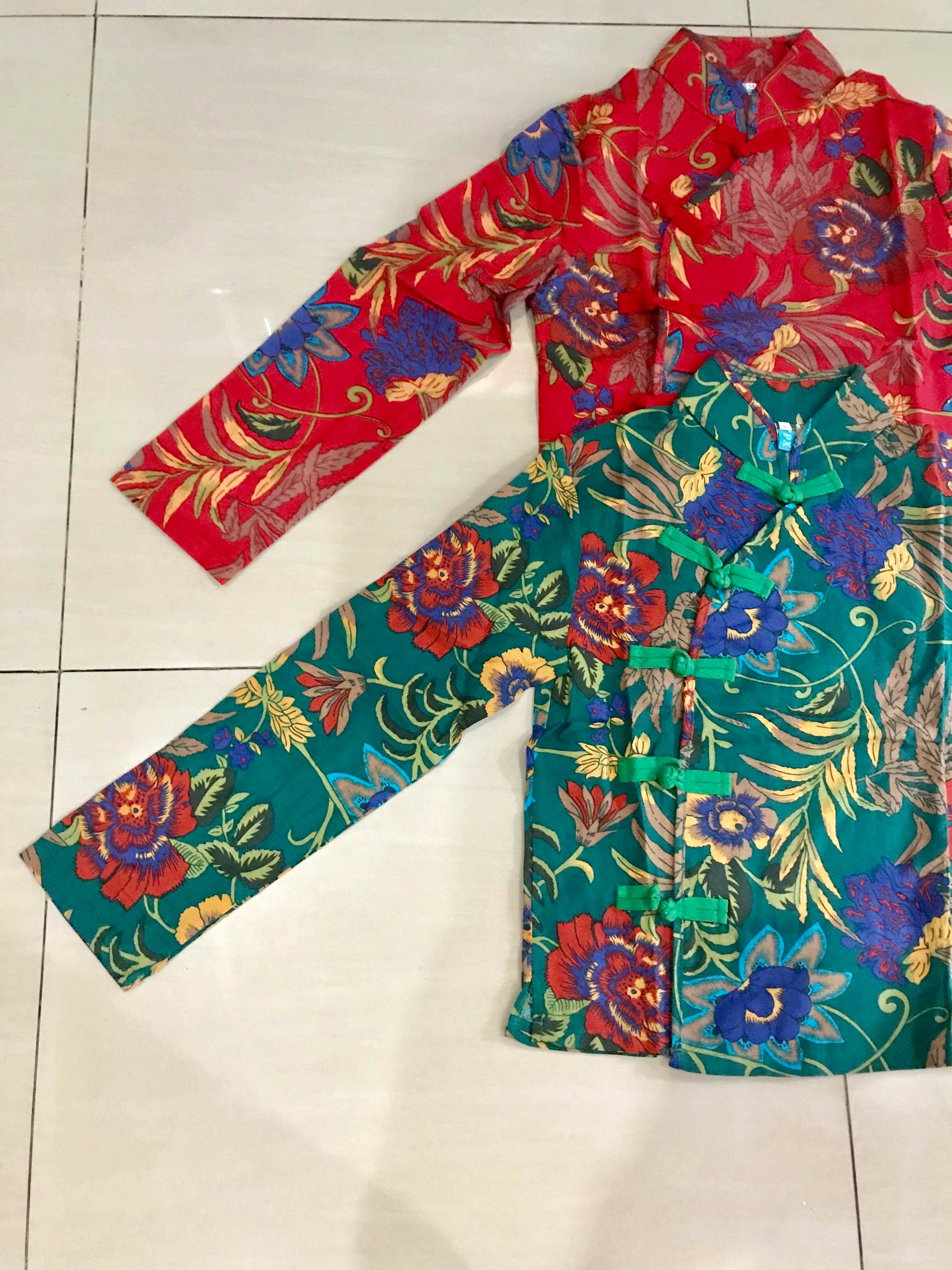 เสื้อสีเขียวลาย. ผ้าฝ้าย. รหัส SN 45 สินค้าพร้อมส่ง